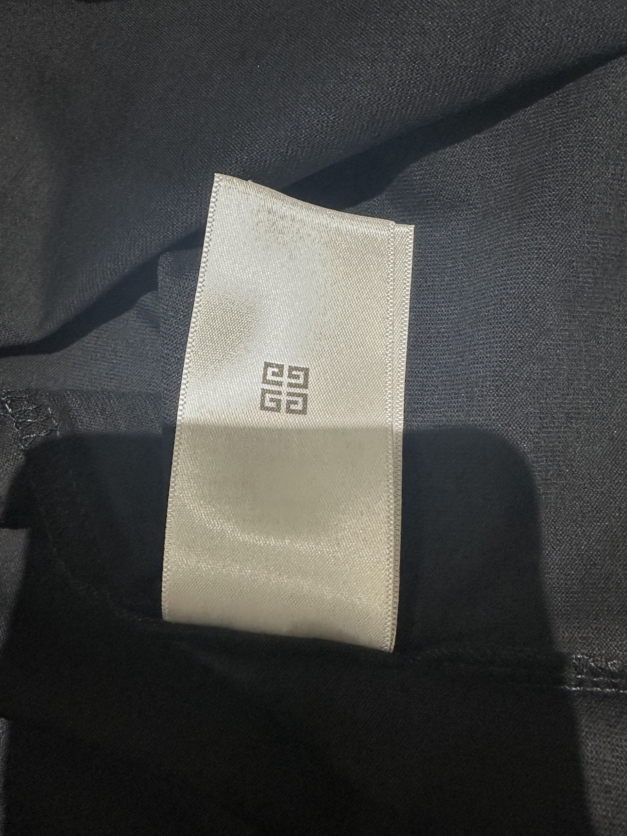 Givenchy Givenchy Printed Logo T Shirt Size US M / EU 48-50 / 2 - 8 Thumbnail