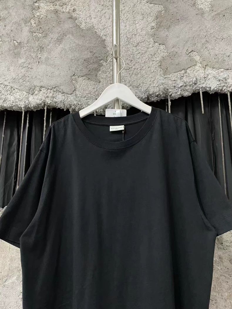 Dries Van Noten dries van noten Pure black basic short-sleeved shirt Size US L / EU 52-54 / 3 - 3 Thumbnail