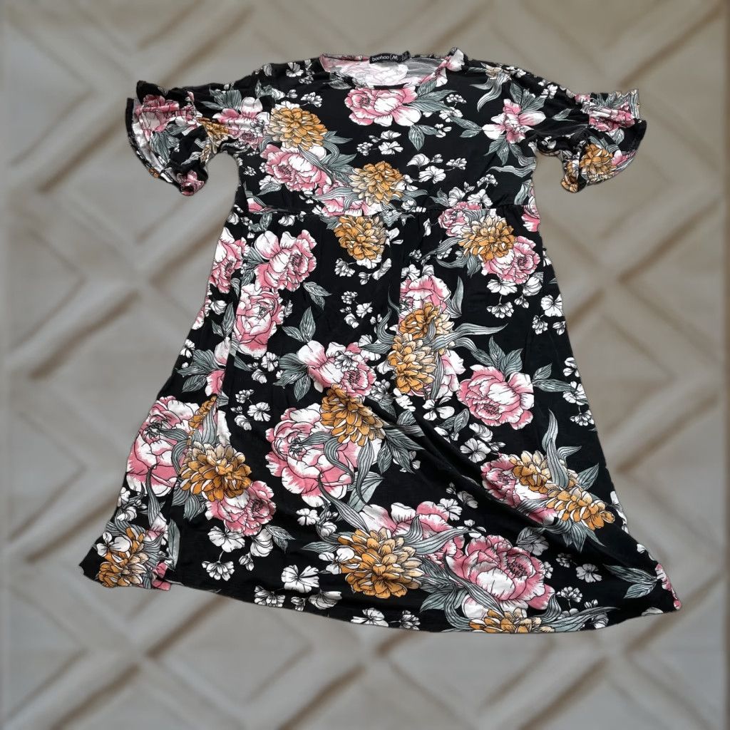 Boohoo VINTAGE Boohoo Shirt Dress Womens 6 Black 3/4 Sleeve Rayon Spandex Jersey Knee Length Floral Size M / US 6-8 / IT 42-44 - 1 Thumbnail