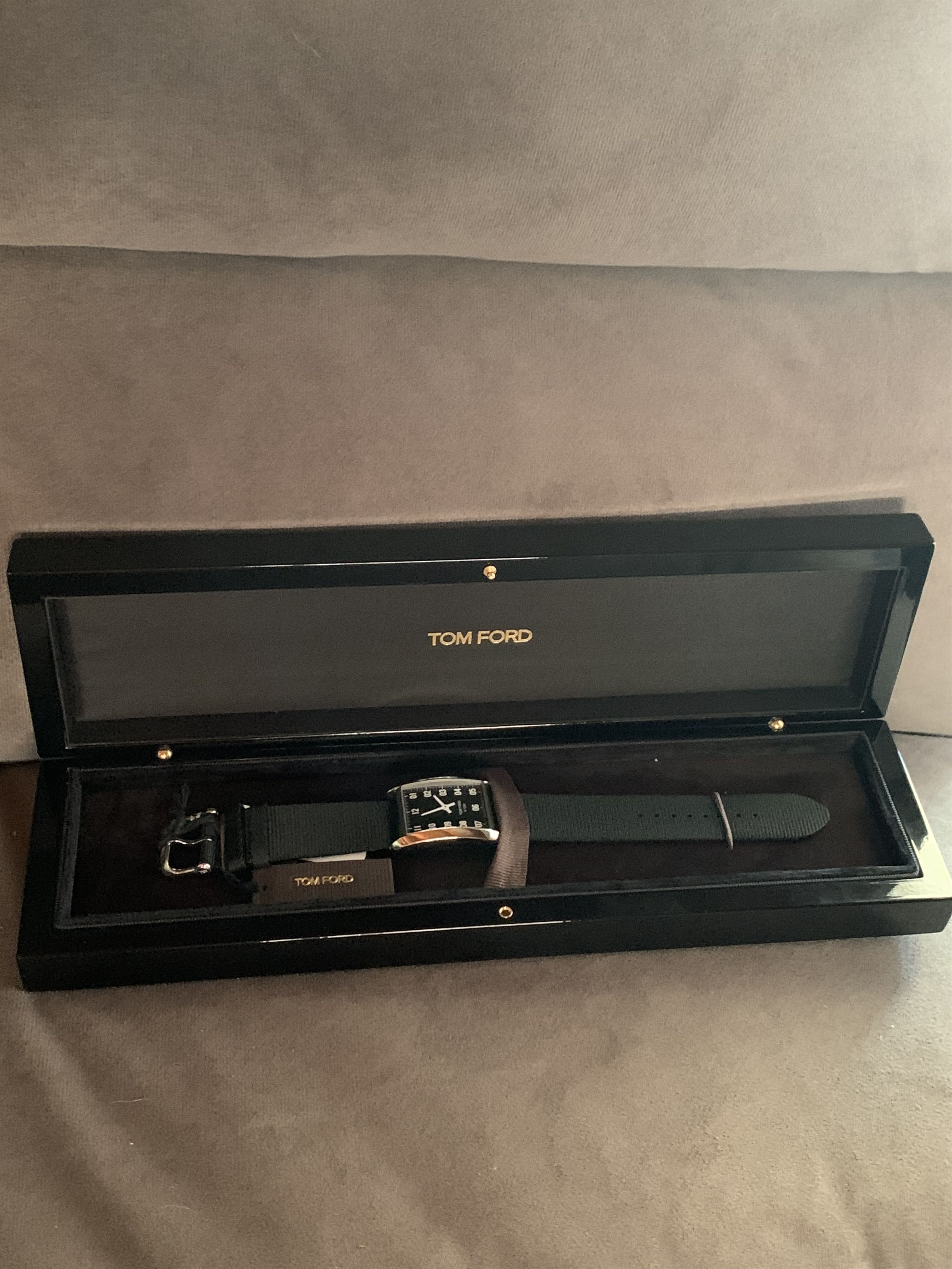 Tom Ford *RARE* New Tom Ford 001 Watch Size ONE SIZE - 3 Thumbnail