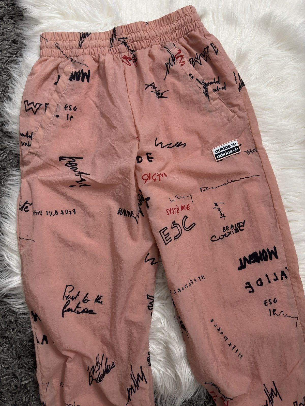 Adidas Adidas track pants trace pink original Size 24" / US 00 / IT 34 - 3 Thumbnail