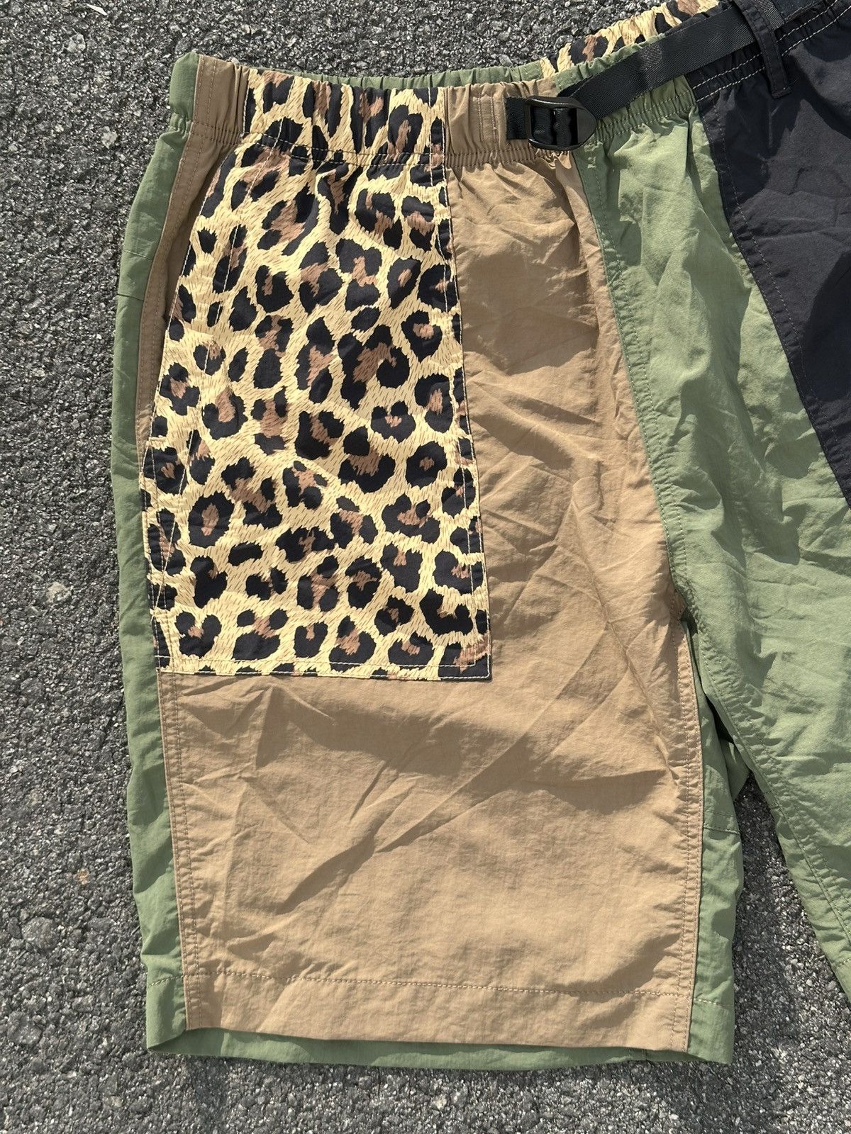 Gramicci Gramicci Leopard Print shorts. Size US 30 / EU 46 - 6 Thumbnail