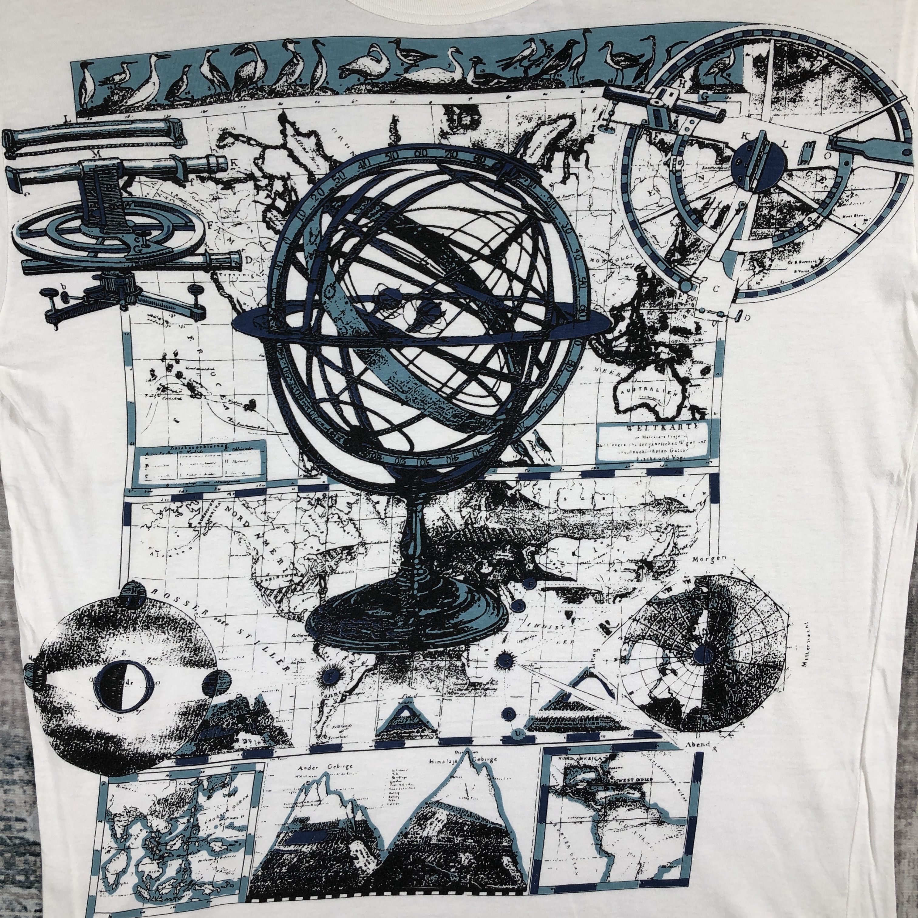 Gianfranco Ferre Gianfranco Ferre Art Of the State T-shirt Size US M / EU 48-50 / 2 - 3 Thumbnail