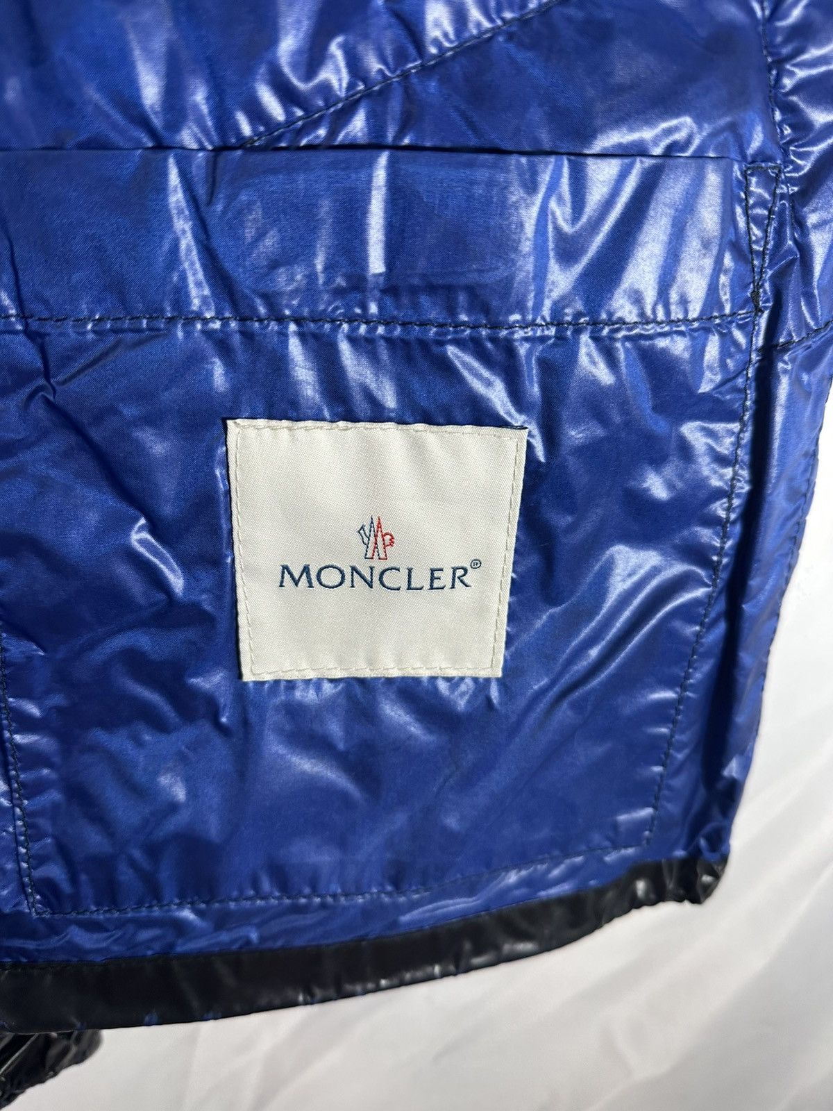 Moncler Vintage Luxury Light Jacket Moncler Size US L / EU 52-54 / 3 - 12 Thumbnail