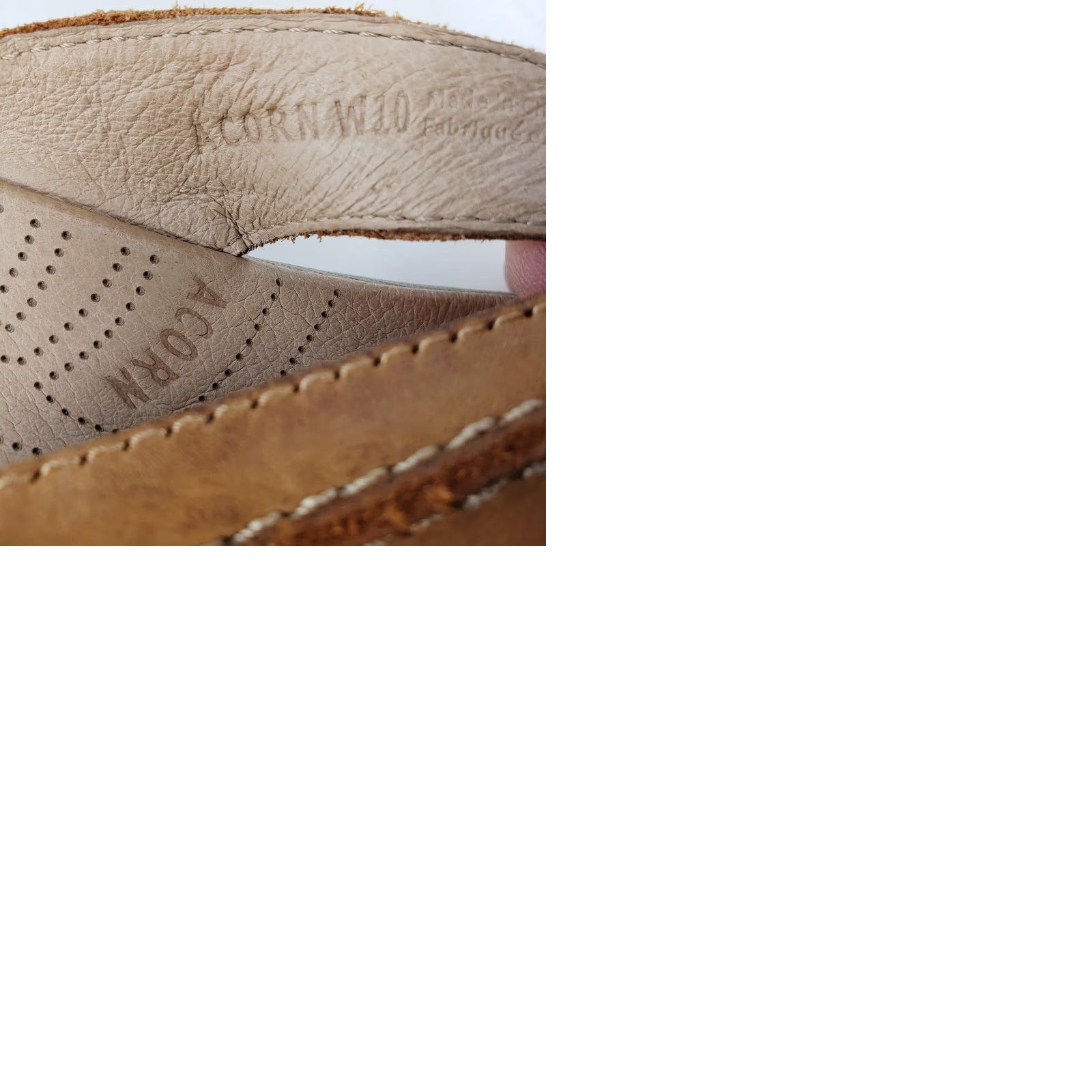 Vintage Acorn Thong Sandals Women's 10 Tan Leather Slip On Flat Heel Leather Footbed Great Support Size US 10 / IT 40 - 9 Thumbnail