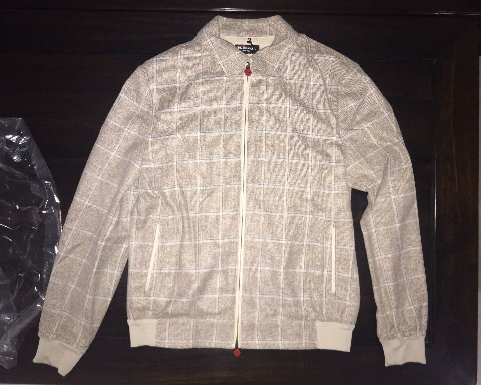 premium men's jacket in light beige checkered pattern
