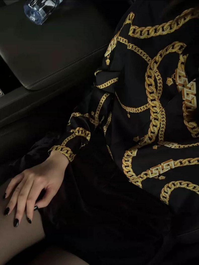 Versace Versace Gold Chain Print Long Sleeve Shirt - dmc Size US M / EU 48-50 / 2 - 1 Thumbnail