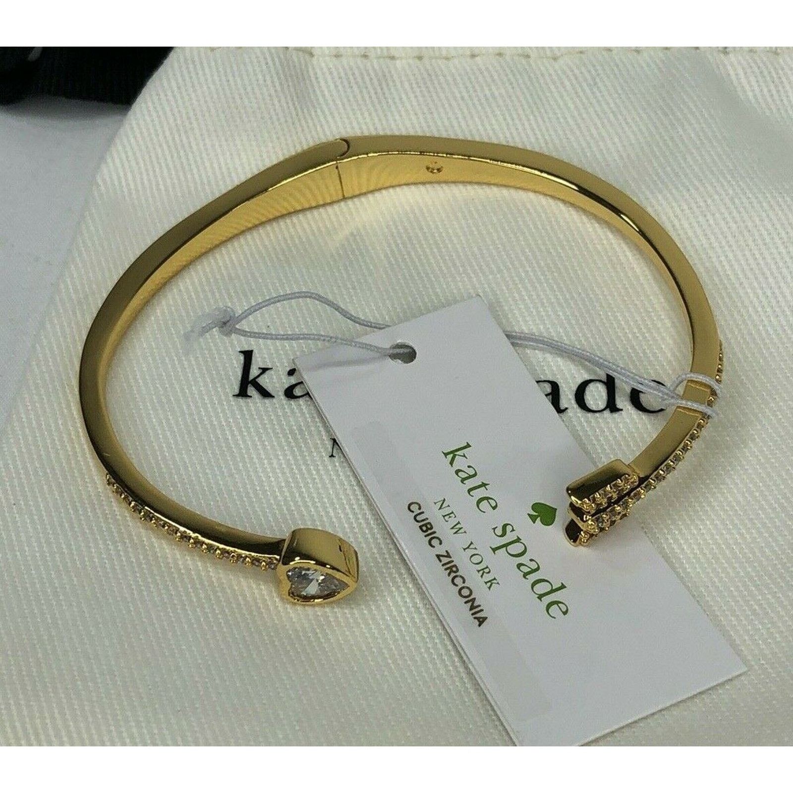 Kate Spade Kate Spade Open Hinged Cuff Heart Arrow Bracelet Size ONE SIZE - 6 Thumbnail