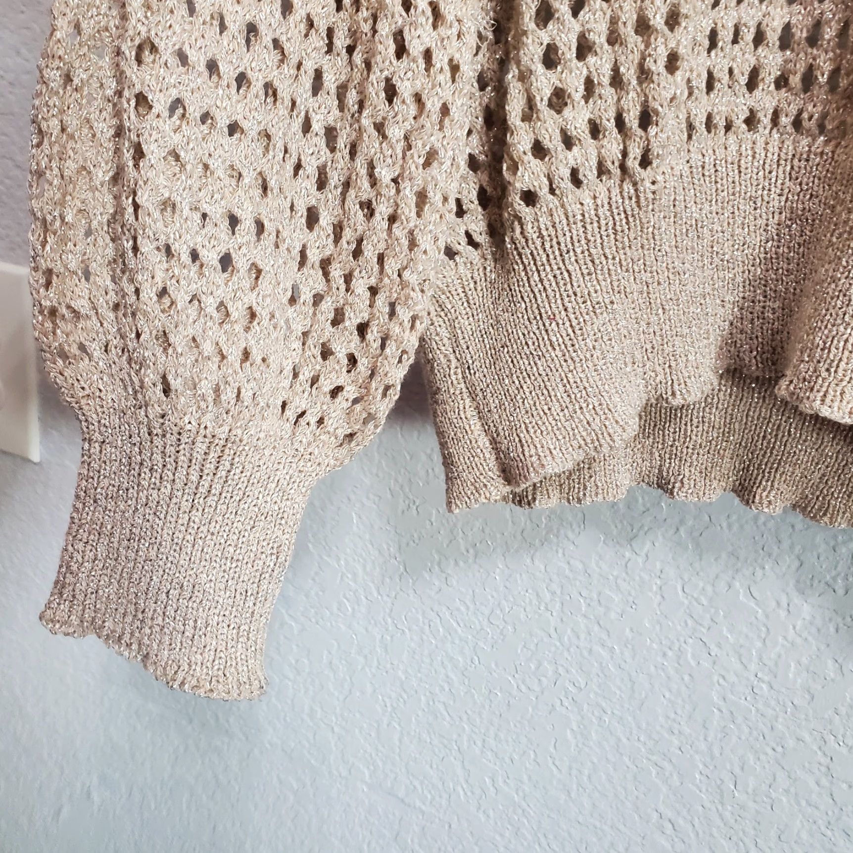 Vintage VINTAGE Molly Bracken Sweater Women XL Beige Gold Metallic Shimmer Open Knit Pullover Size XL / US 12-14 / IT 48-50 - 6 Thumbnail