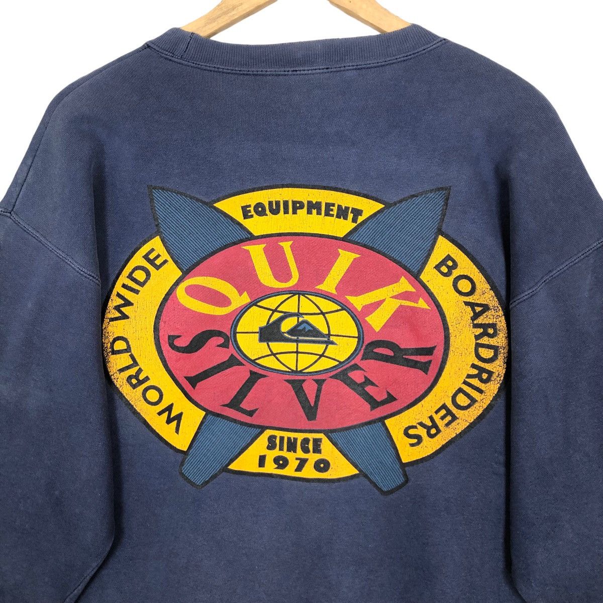 Quiksilver Vintage Quiksilver Crewneck Pullover Sweatshirt Big Logo Size US L / EU 52-54 / 3 - 10 Thumbnail