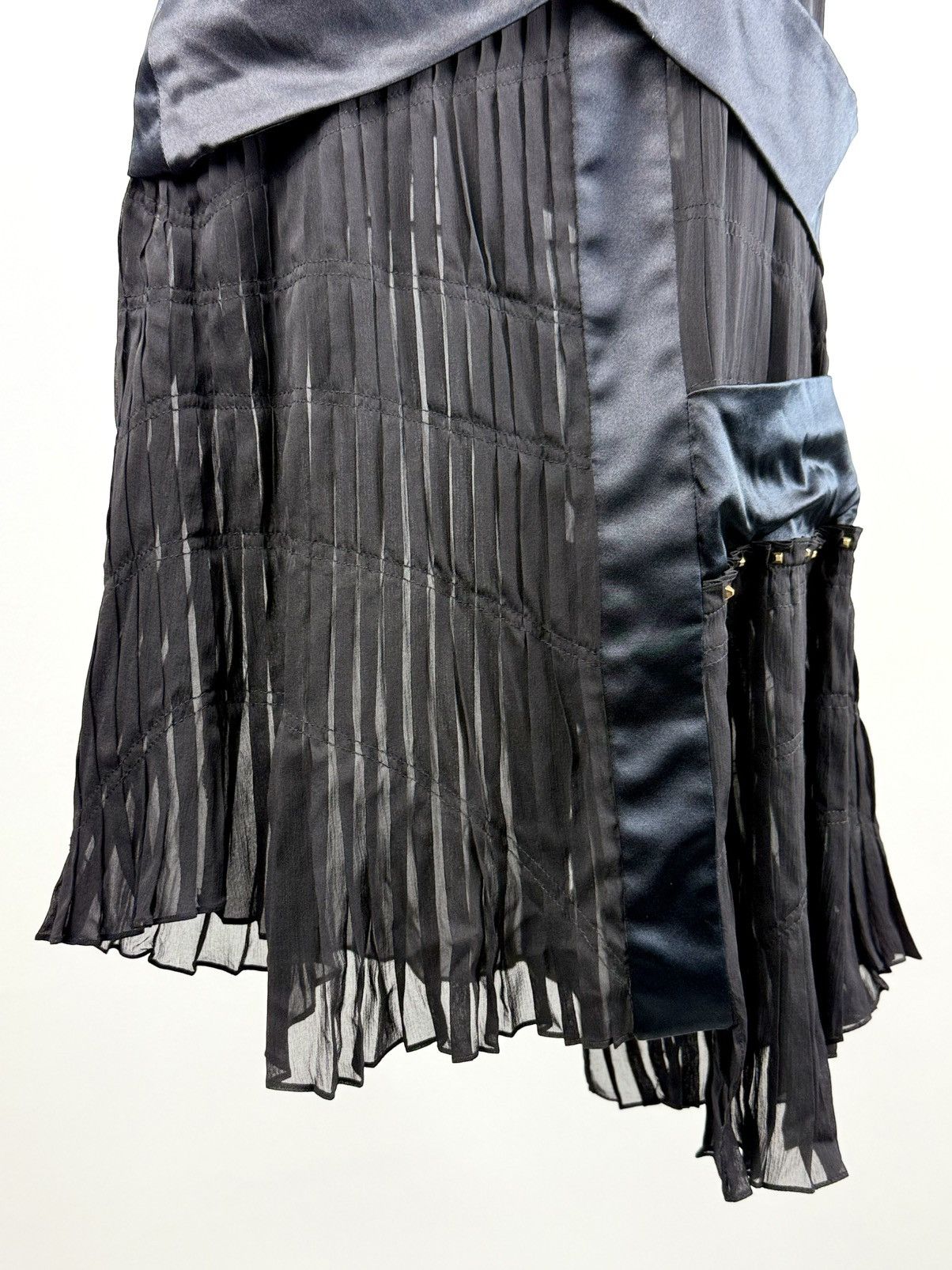 Gucci × Tom Ford Archive - Gucci - Tom Ford - 2003 - Silk - Cut Out - Dress Size S / US 4 / IT 40 - 15 Thumbnail