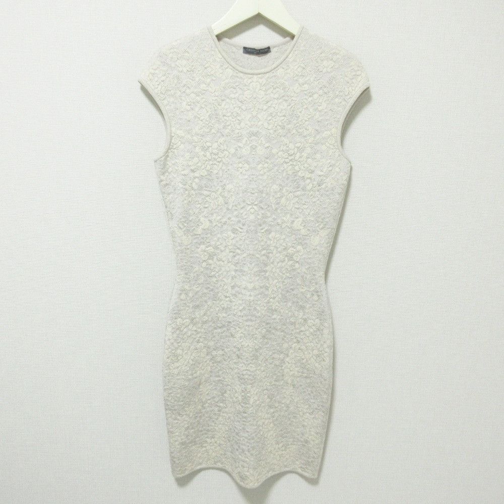 Alexander McQueen Alexander McQueen Alexander McQueen Flower Jacquard Knit Dress Others Dresses DUTY FREE for USA Size ONE SIZE - 1 Thumbnail