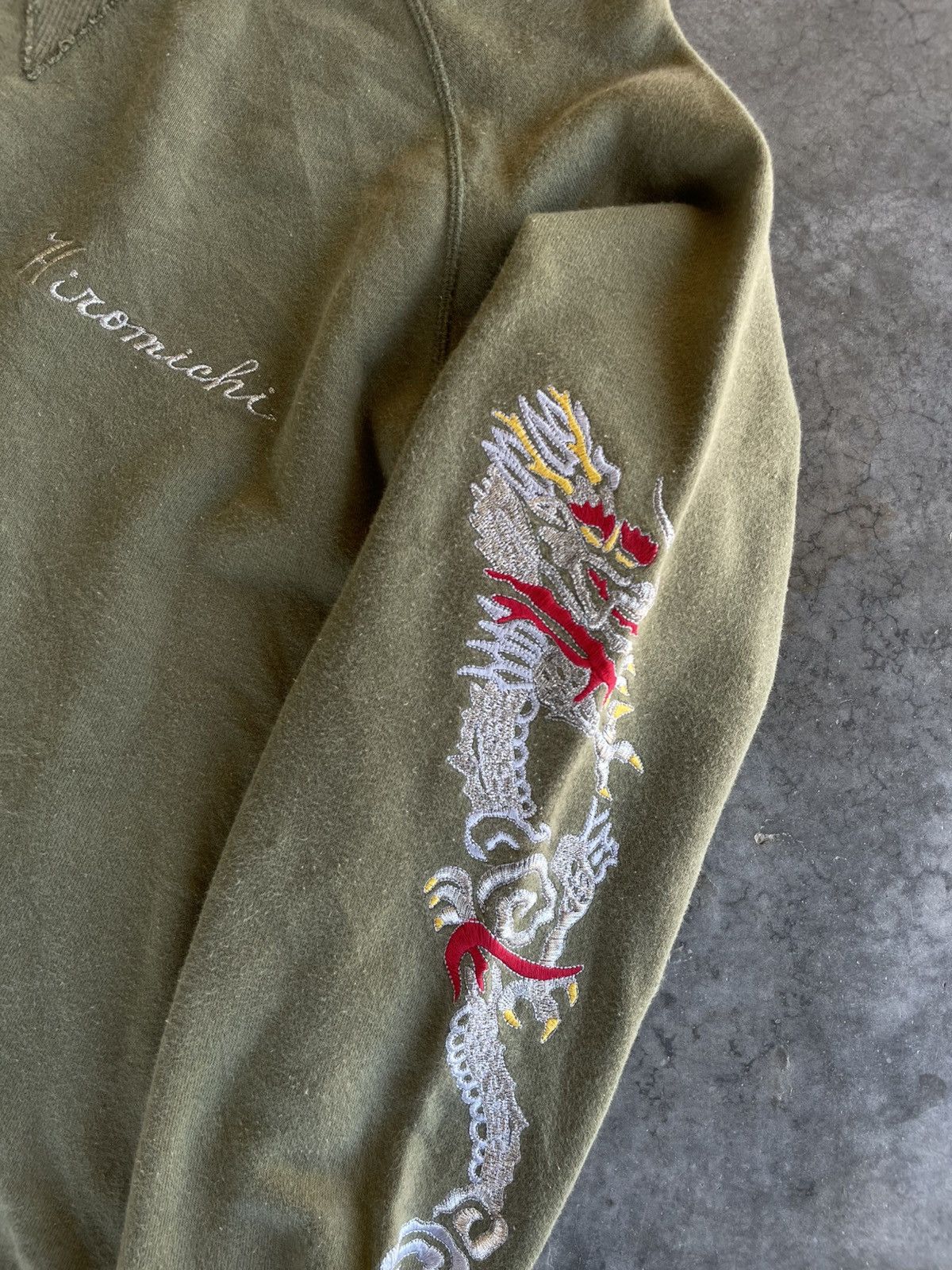 Other VTG 90s Dragon Sweatshirt by Hiromichi Nakano Size US L / EU 52-54 / 3 - 4 Thumbnail