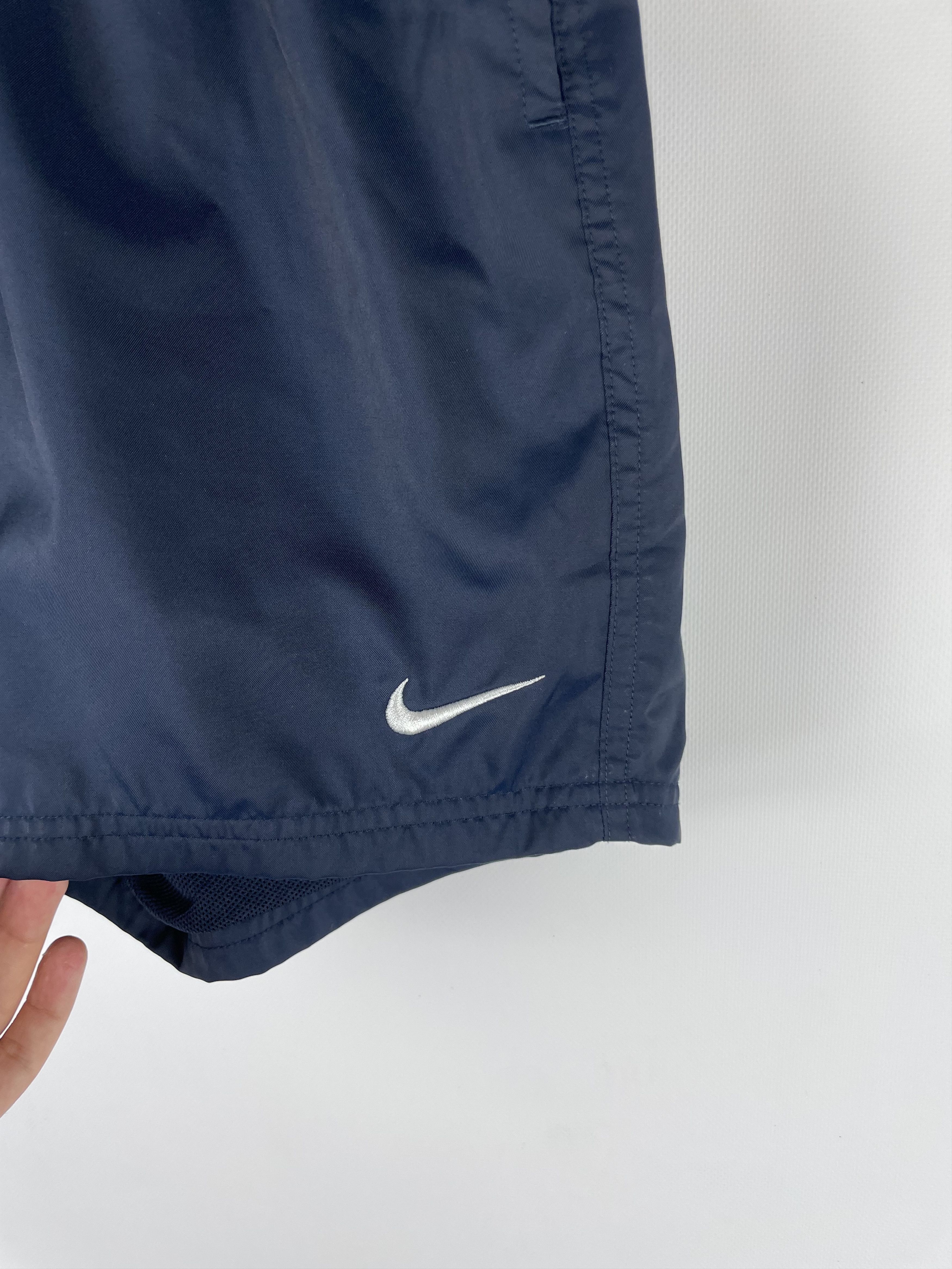Nike Vintage Nike Shorts Y2k Size US 34 / EU 50 - 3 Thumbnail