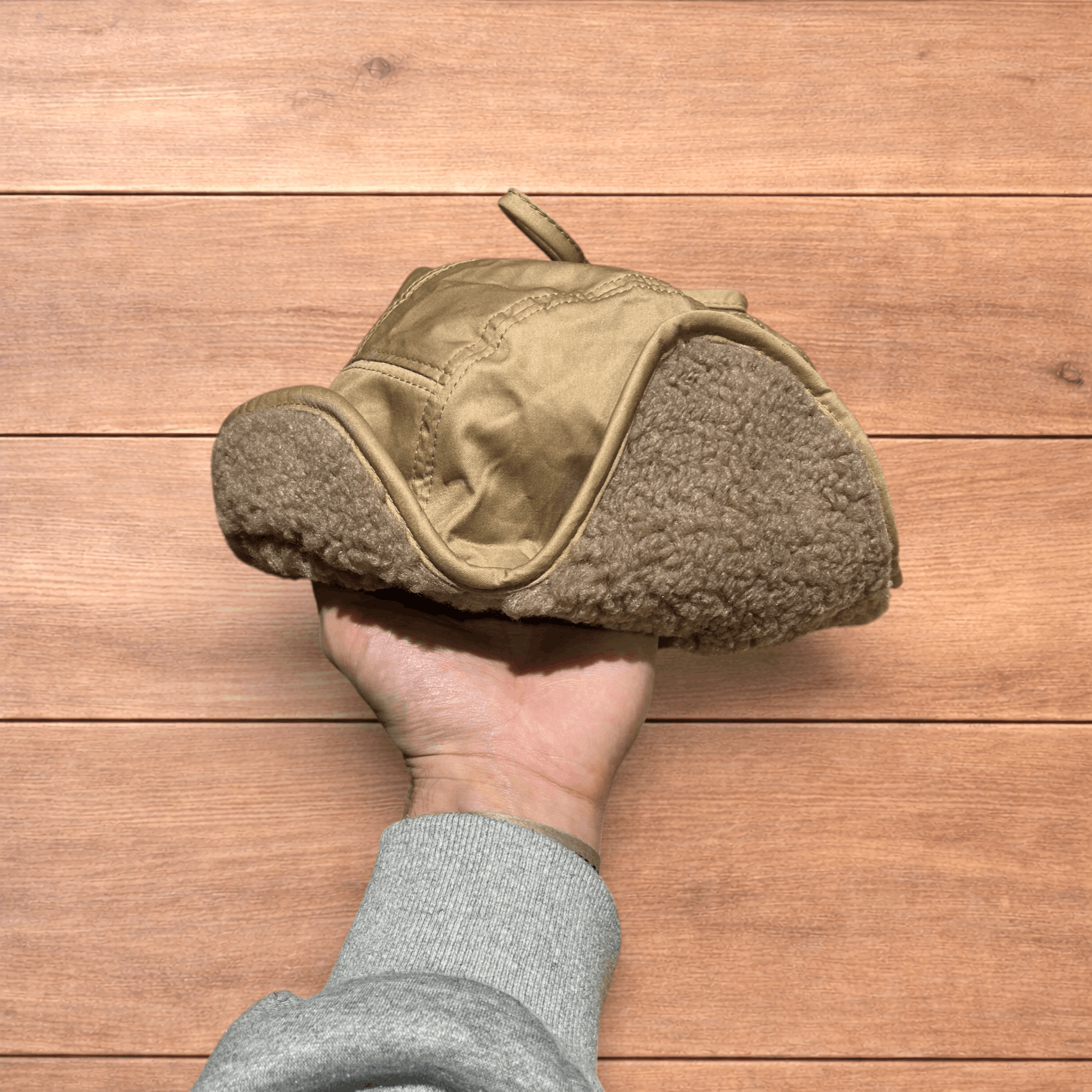 Japanese Brand Russian Trapper Korean padded fluffy hat cap in khaki/brown. Size ONE SIZE - 3 Thumbnail