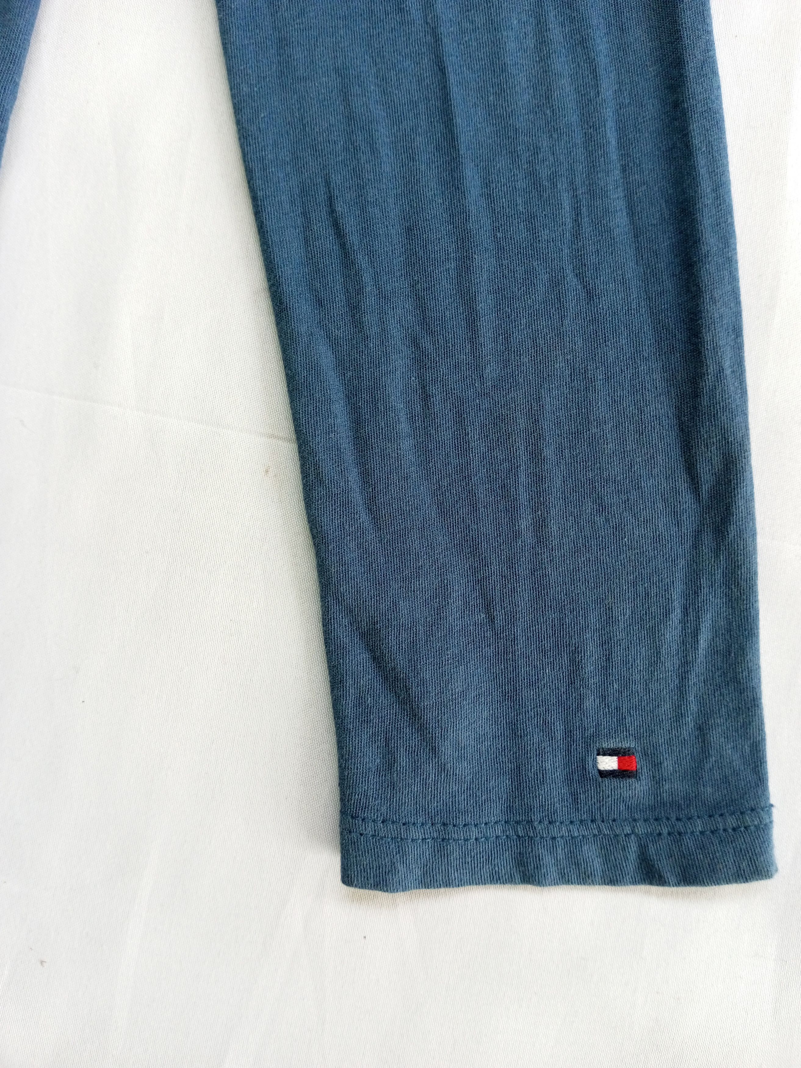 Tommy Hilfiger × Vintage Vintage Tommy Hilfiger Girl Tee Tommy Hilfiger Size US XS / EU 42 / 0 - 5 Thumbnail
