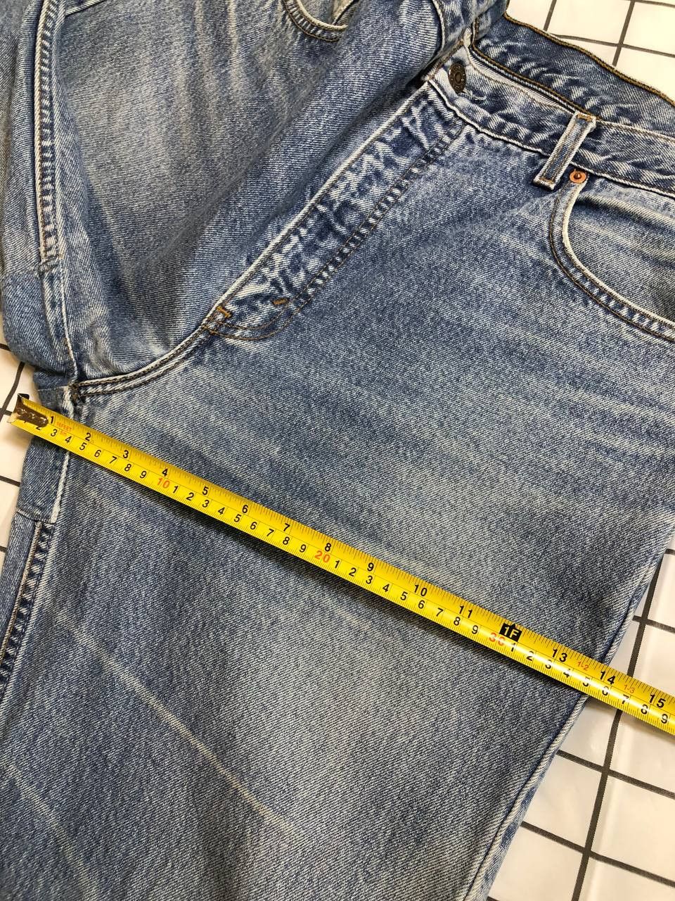 Levi's Vintage 615 Levi's Relaxed Jeans Light Wash Denim Pocket Size US 40 / EU 56 - 11 Thumbnail