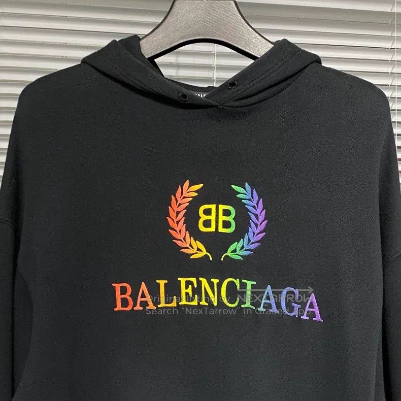 Balenciaga Balenciaga Hooded Sweatshirt with Rainbow Buckwheat Embroi Size US M / EU 48-50 / 2 - 3 Thumbnail