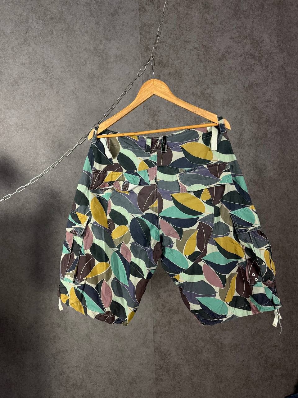 Paul Smith Paul Smith vintage designer crazy nylon cargo shorts Size US 32 / EU 48 - 8 Thumbnail