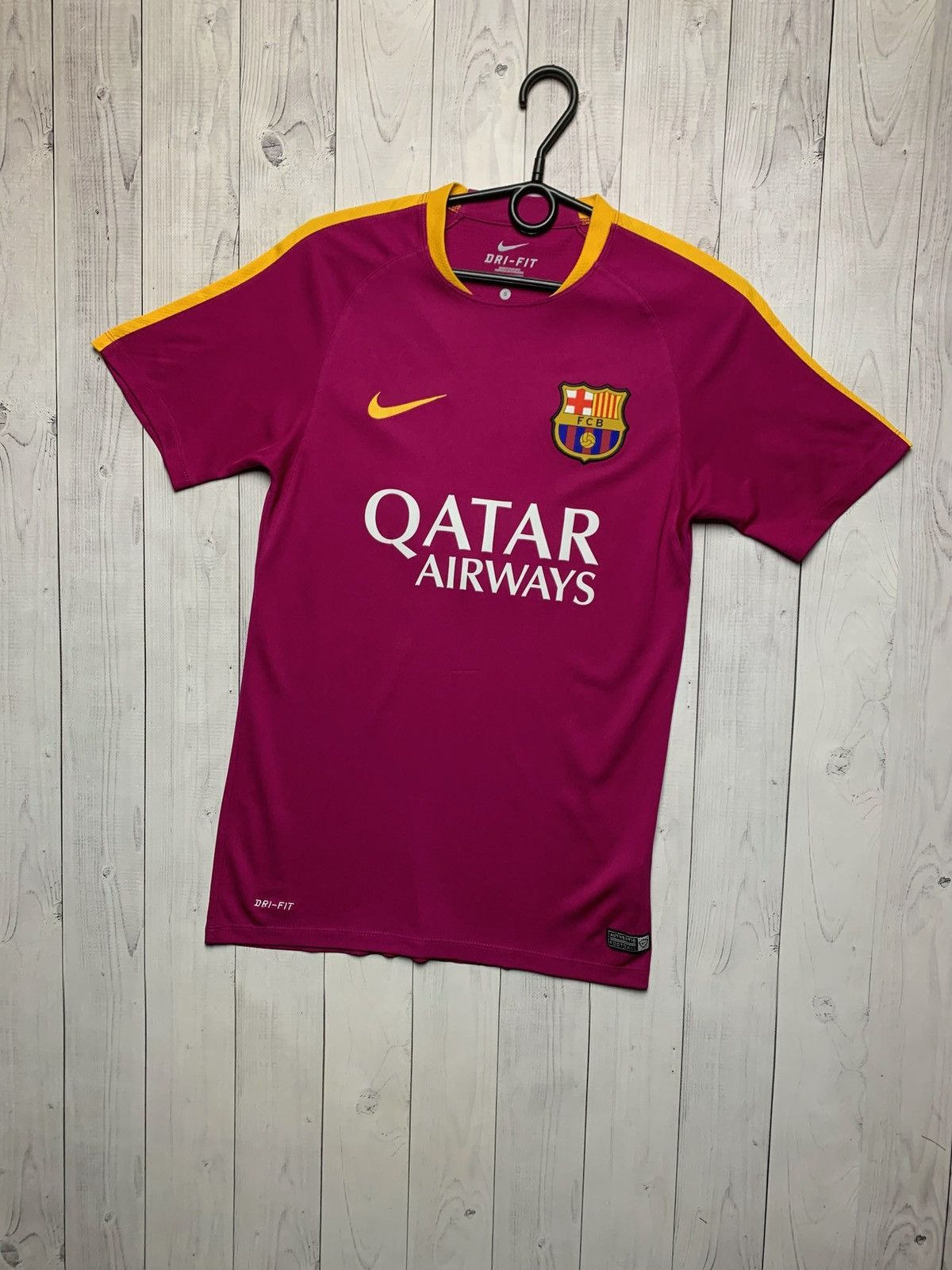 Nike × Vintage Vintage Nike Barcelona purple jersey rare size S Size US S / EU 44-46 / 1 - 1 Thumbnail