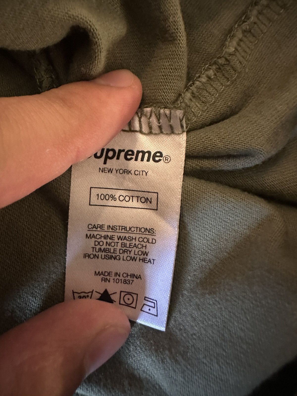 Supreme Supreme embroidered shirt Size US S / EU 44-46 / 1 - 5 Thumbnail