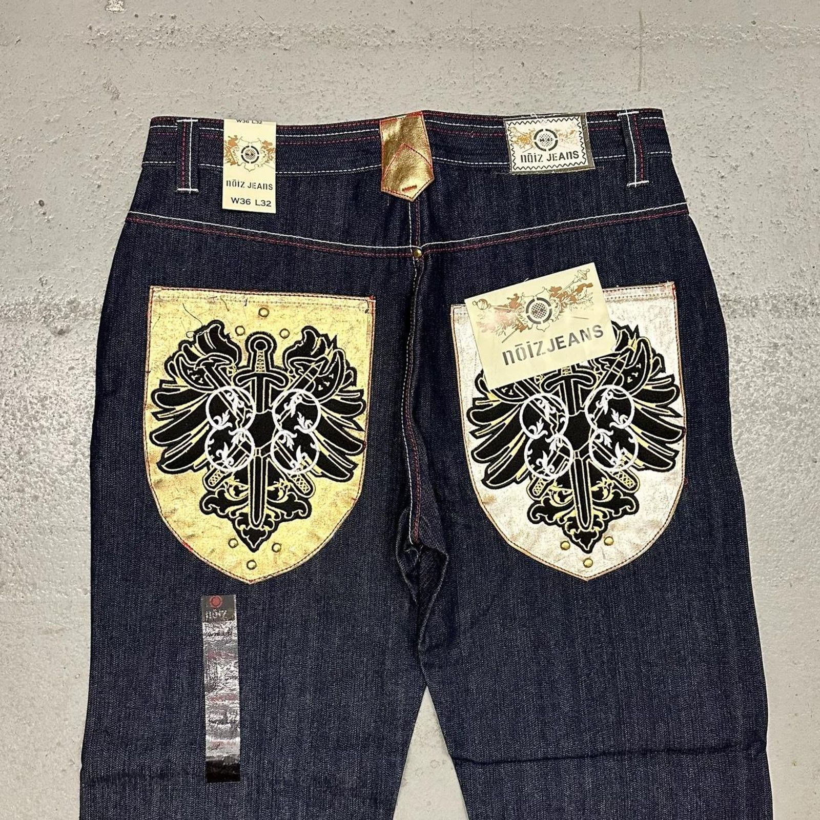 Vintage Vintage baggy y2k noiz blue raw denim embroidered design Size US 36 / EU 52 - 2 Thumbnail