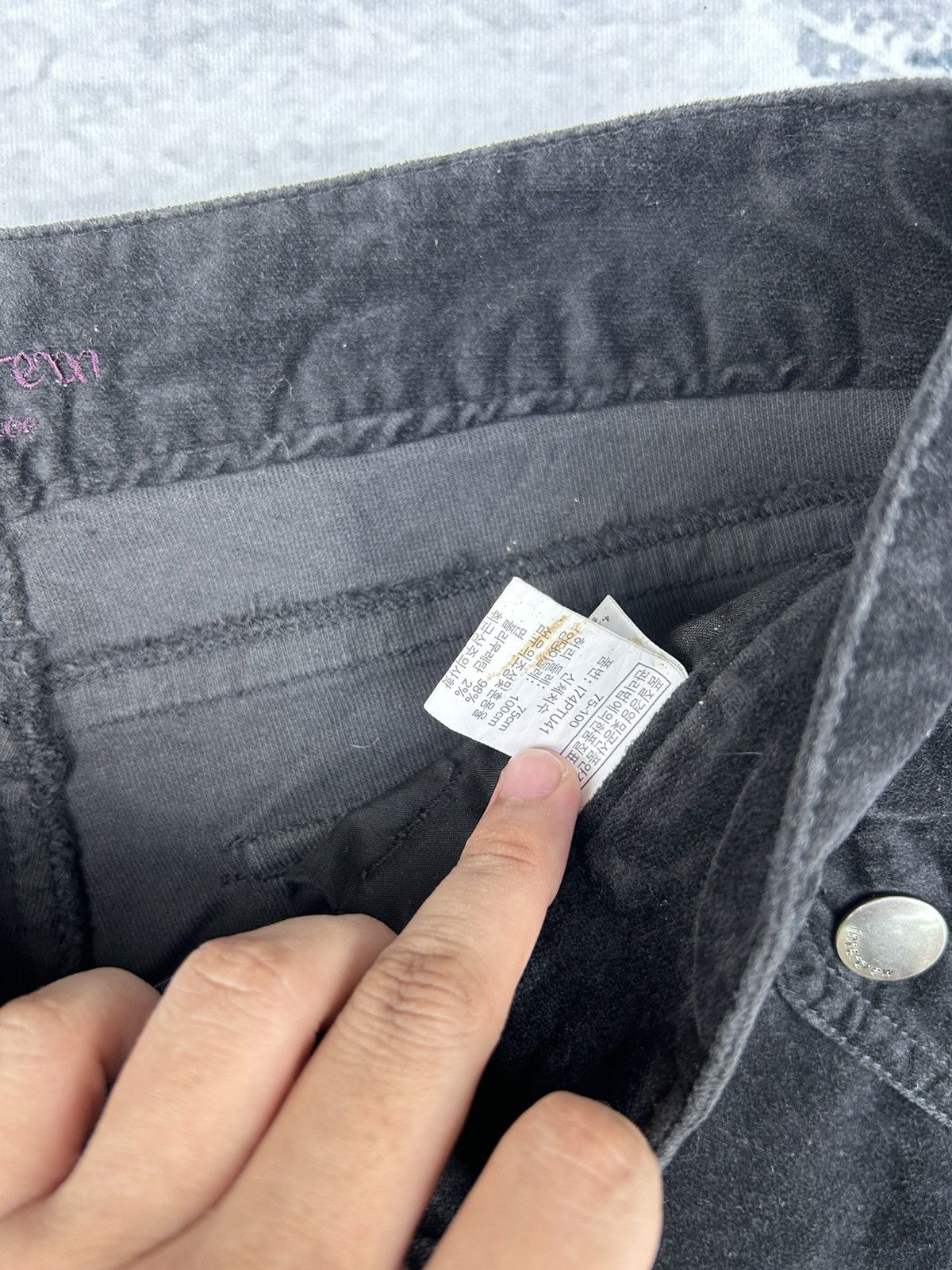 Japanese Brand Corduroy Bondage Cargo Pants Size US 32 / EU 48 - 13 Thumbnail