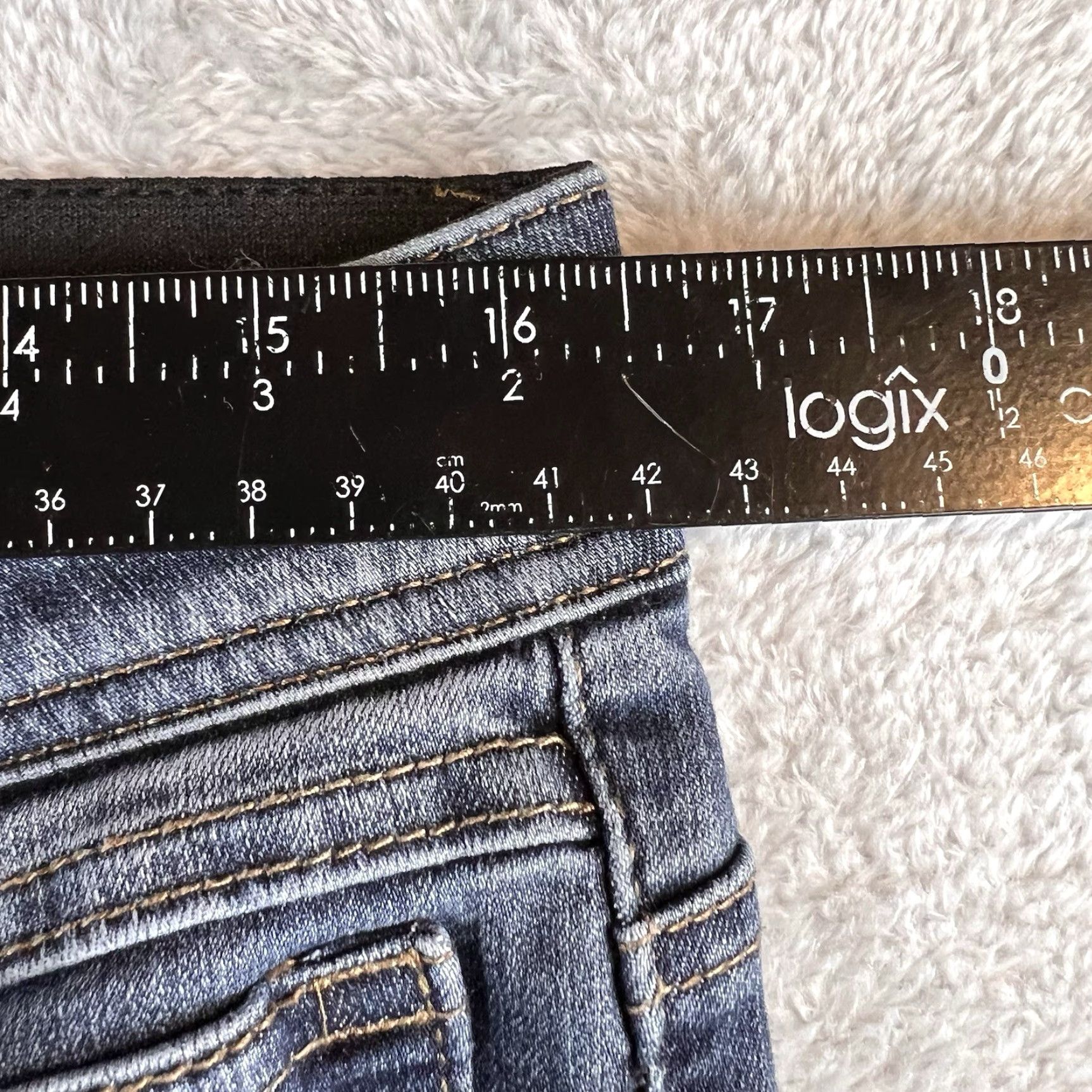 Vintage Democracy Jeans Women's 10 Blue City Preppy Straight Jeans with Stretch, Mid Rise, Button Zip, Pockets, Inseam See Images Size 32" / US 10 / IT 46 - 6 Thumbnail