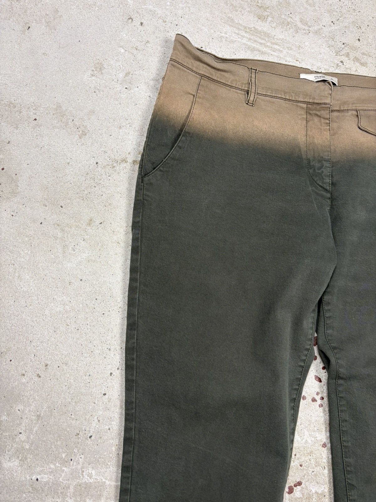 Prada SS 2004 Prada Cropped Ombre Bleached Trosuers Pants Capri Size 32" / US 10 / IT 46 - 6 Thumbnail