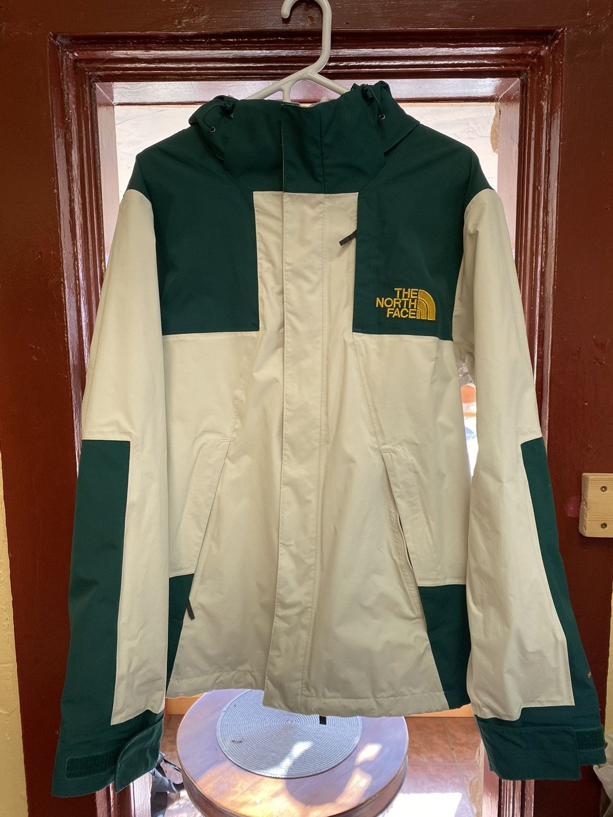 image of The North Face North Face 3-In-1 Tri-Climate Snow Jacket in White, Men's (Size Large)
