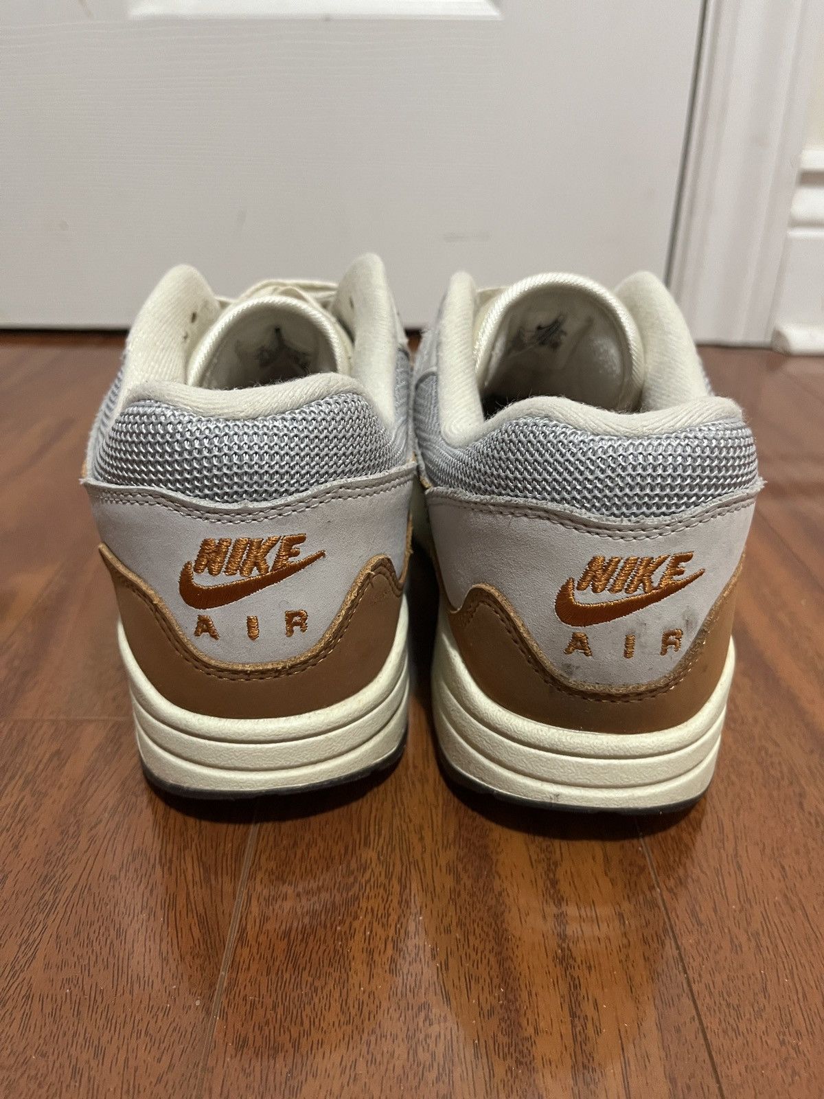 Nike × Patta Patta x Nike The Waves Monarch Size US 9 / EU 42 - 2 Thumbnail