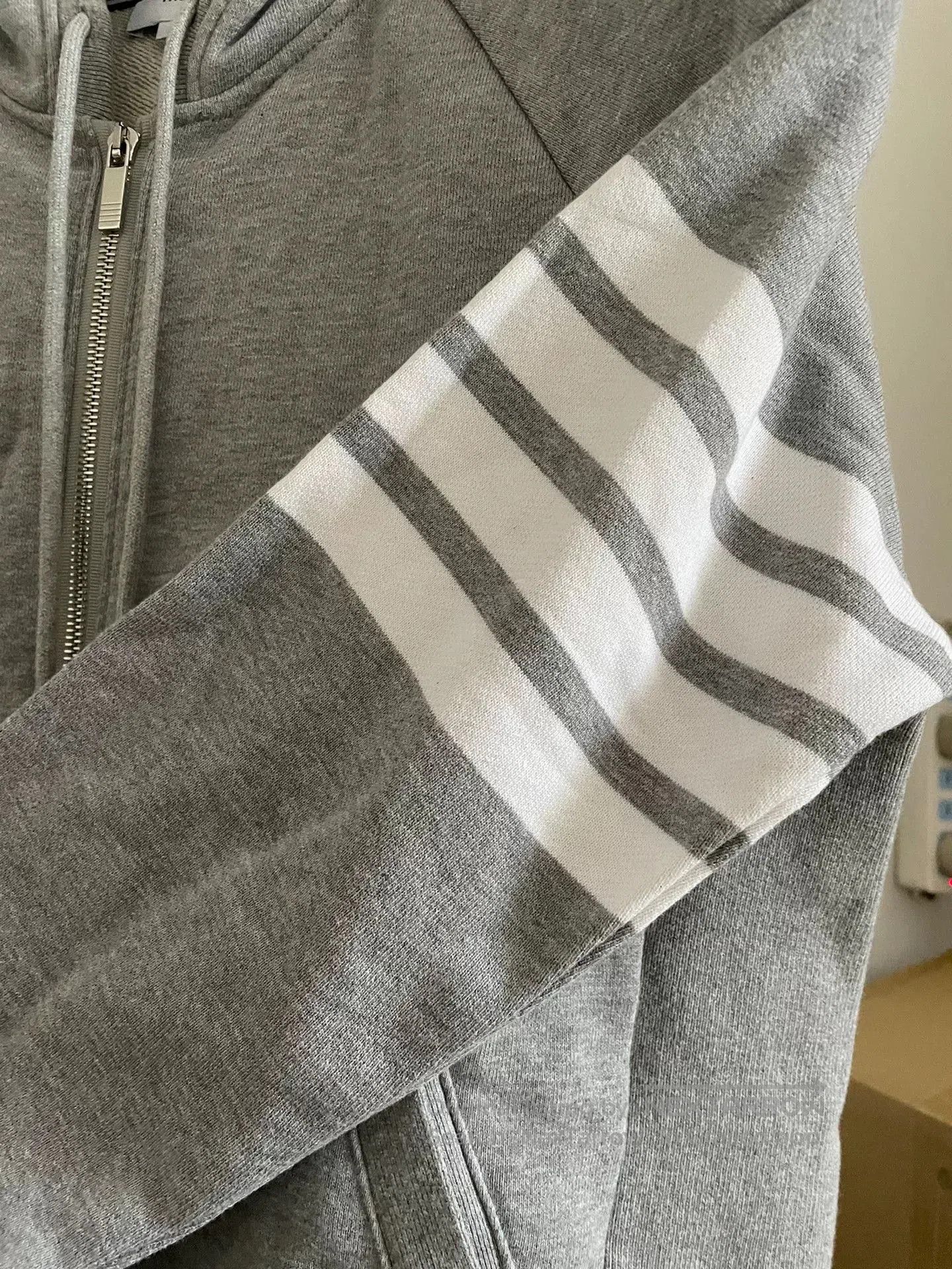 Thom Browne thom browne gray hoodie with zipper. Size US M / EU 48-50 / 2 - 5 Thumbnail
