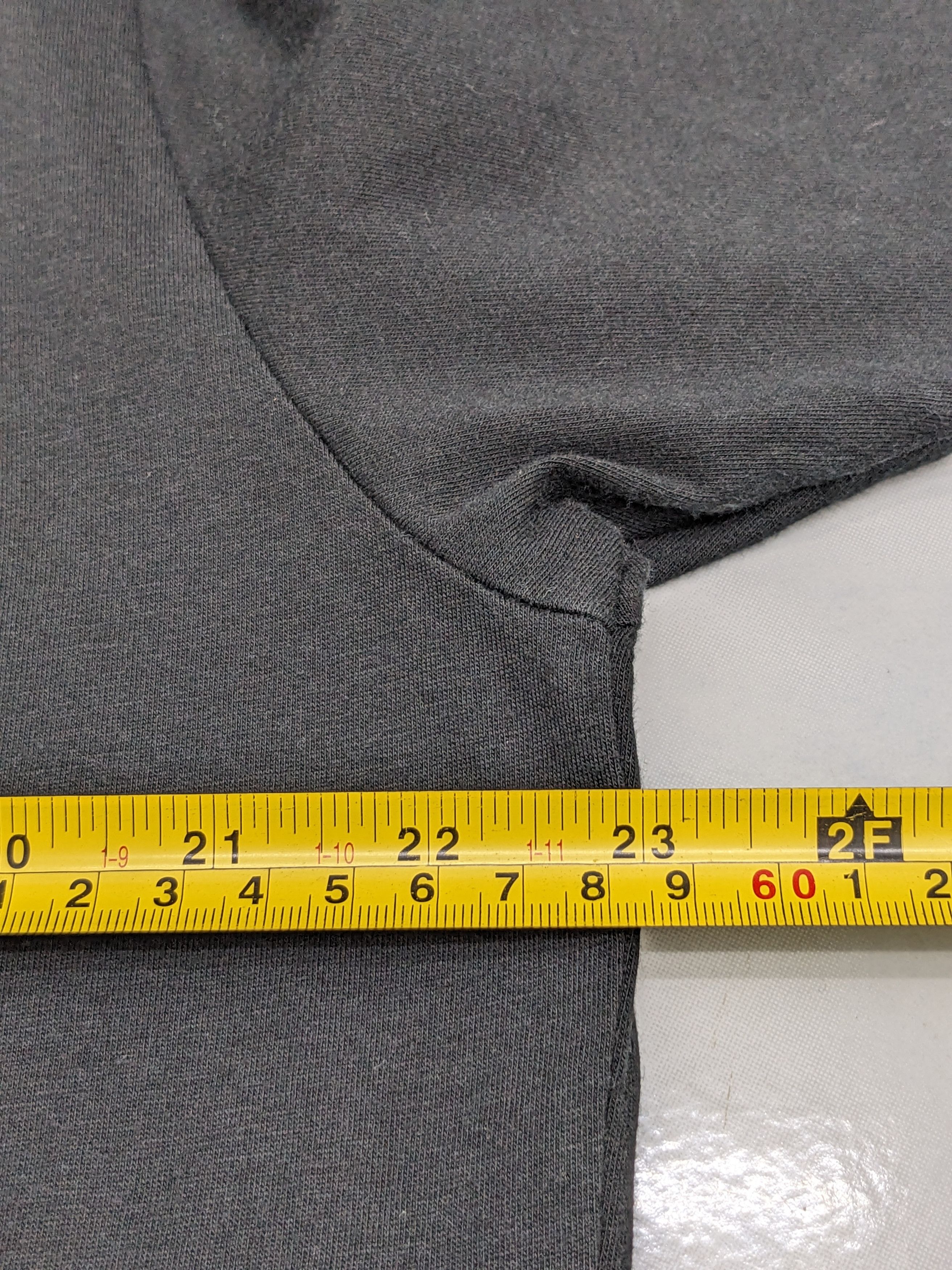 Keith Haring American Art Of The 80s Keith Haring X Japanese Brand Uniqlo Size US XL / EU 56 / 4 - 8 Thumbnail