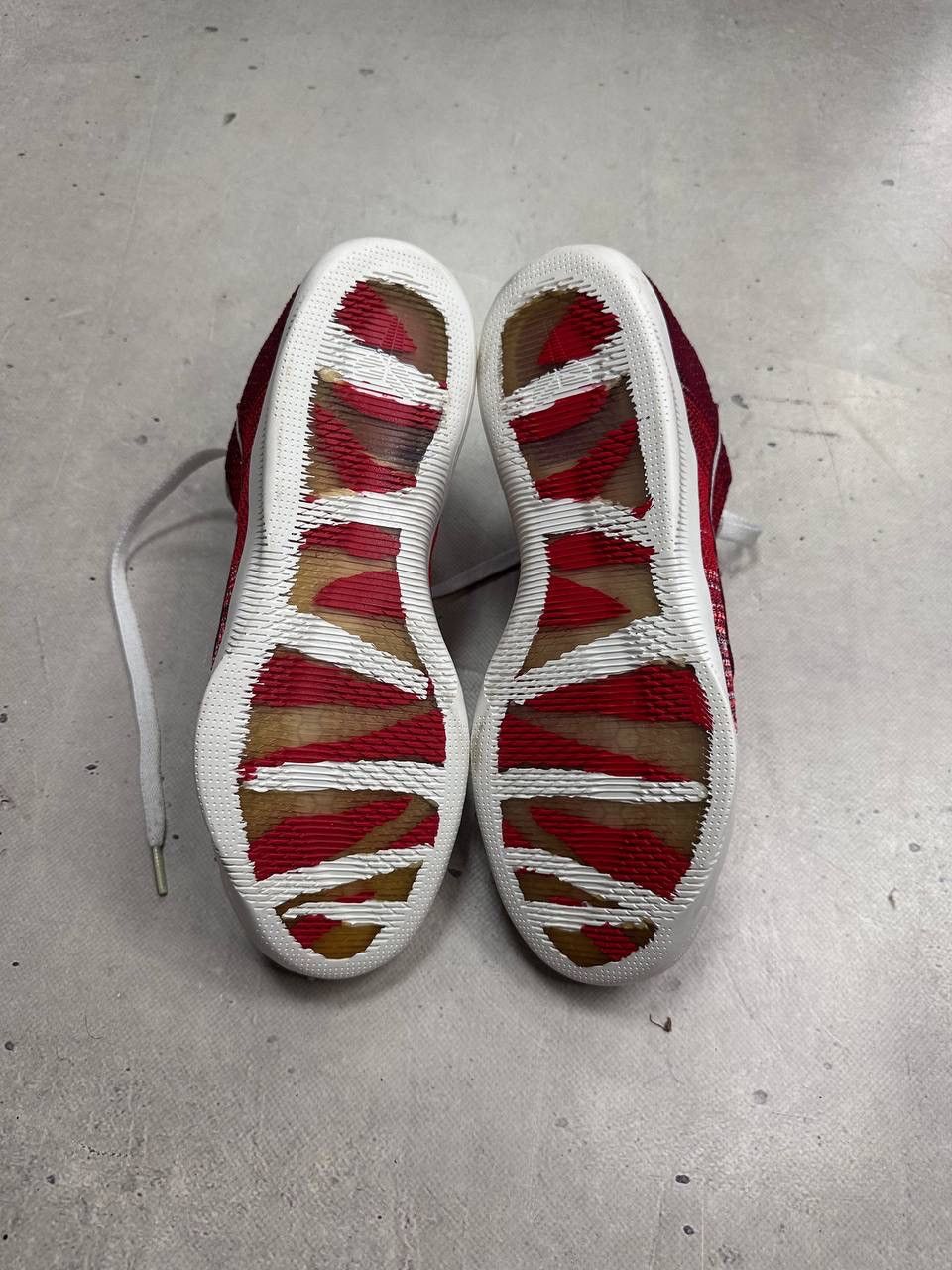 Nike Nike Kobe 11 Elite Low 4KB Red White Flyknit Sneakers US 9.5 Size US 9.5 / EU 42-43 - 6 Thumbnail