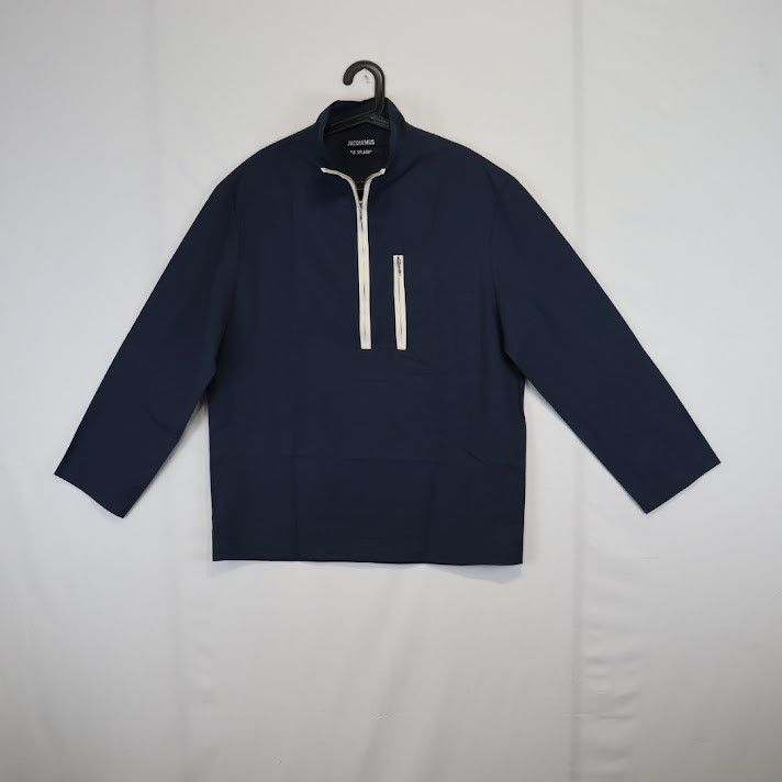 o1rshd1 LE Haut Vanilla Jacket in Navy