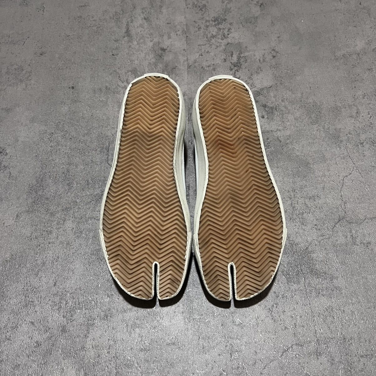 Maison Margiela Maison Margiela Tabi Canvas Sneakers Size US 6.5 / EU 39-40 - 5 Thumbnail