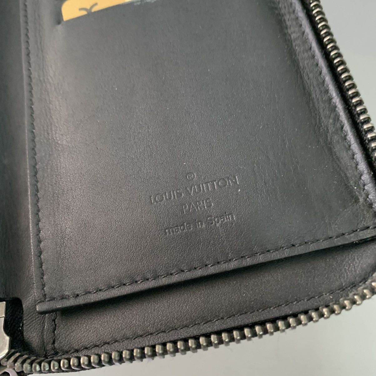 Louis Vuitton Louis Vuitton Leather Zipper Wallet Size ONE SIZE - 10 Thumbnail