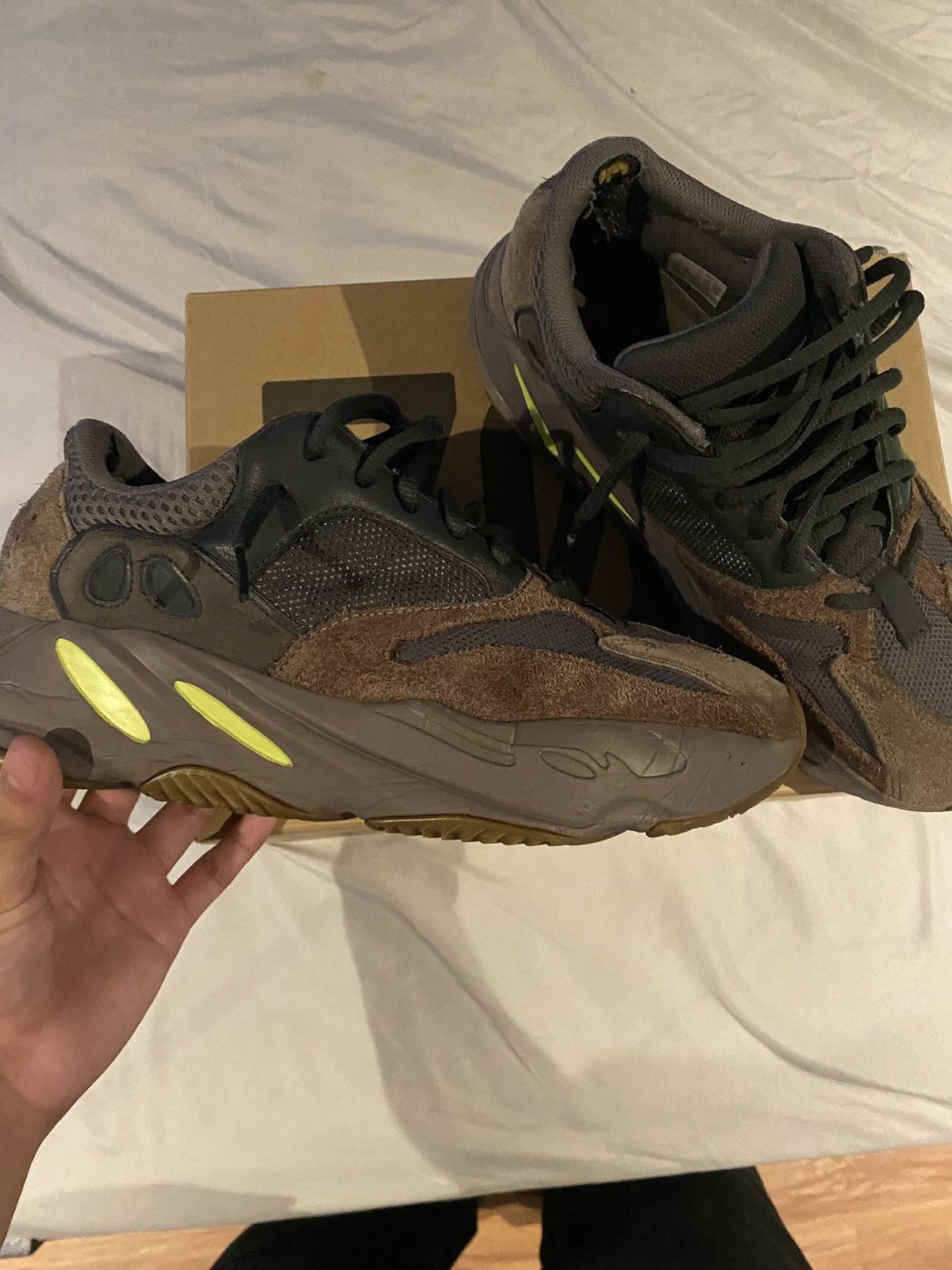 Adidas × Yeezy Yeezy boost 700 Size US 8 / EU 41 - 1 Thumbnail