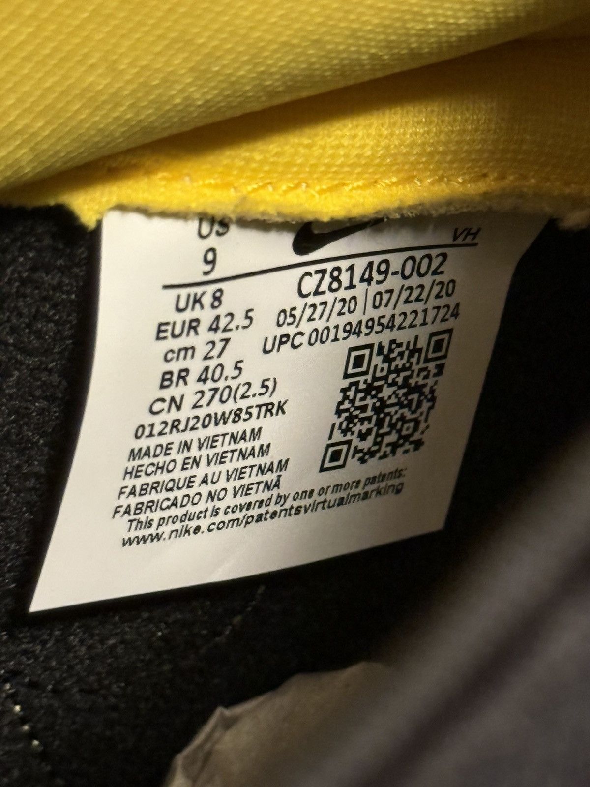 Nike Nike Dunk Hi QS Varsity Maize (IOWA) 2020 Size US 9 / EU 42 - 6 Thumbnail