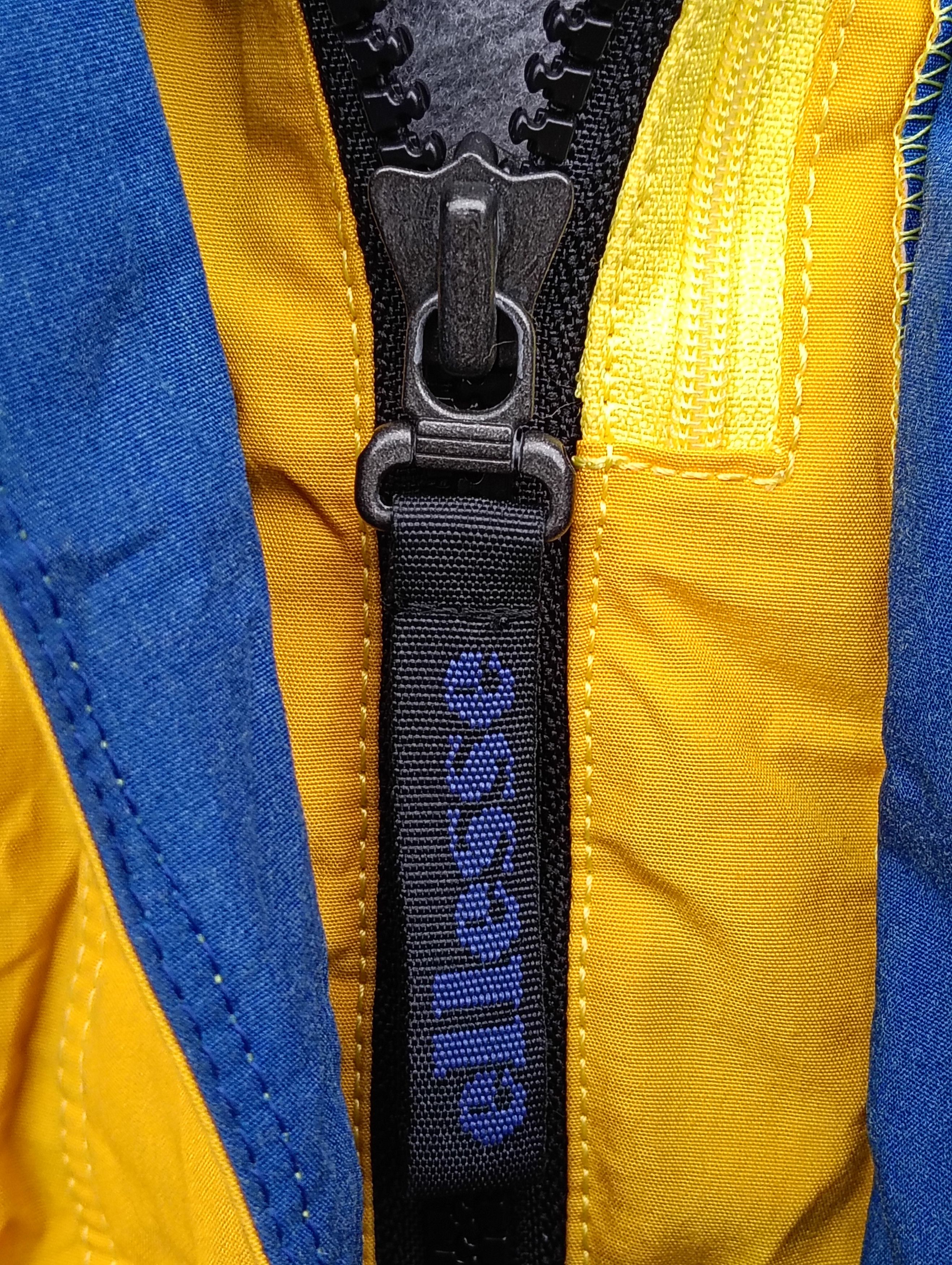 Ellesse Vintage ELLESSE multi adventure Gear mountain jacket yellow Size US L / EU 52-54 / 3 - 10 Thumbnail
