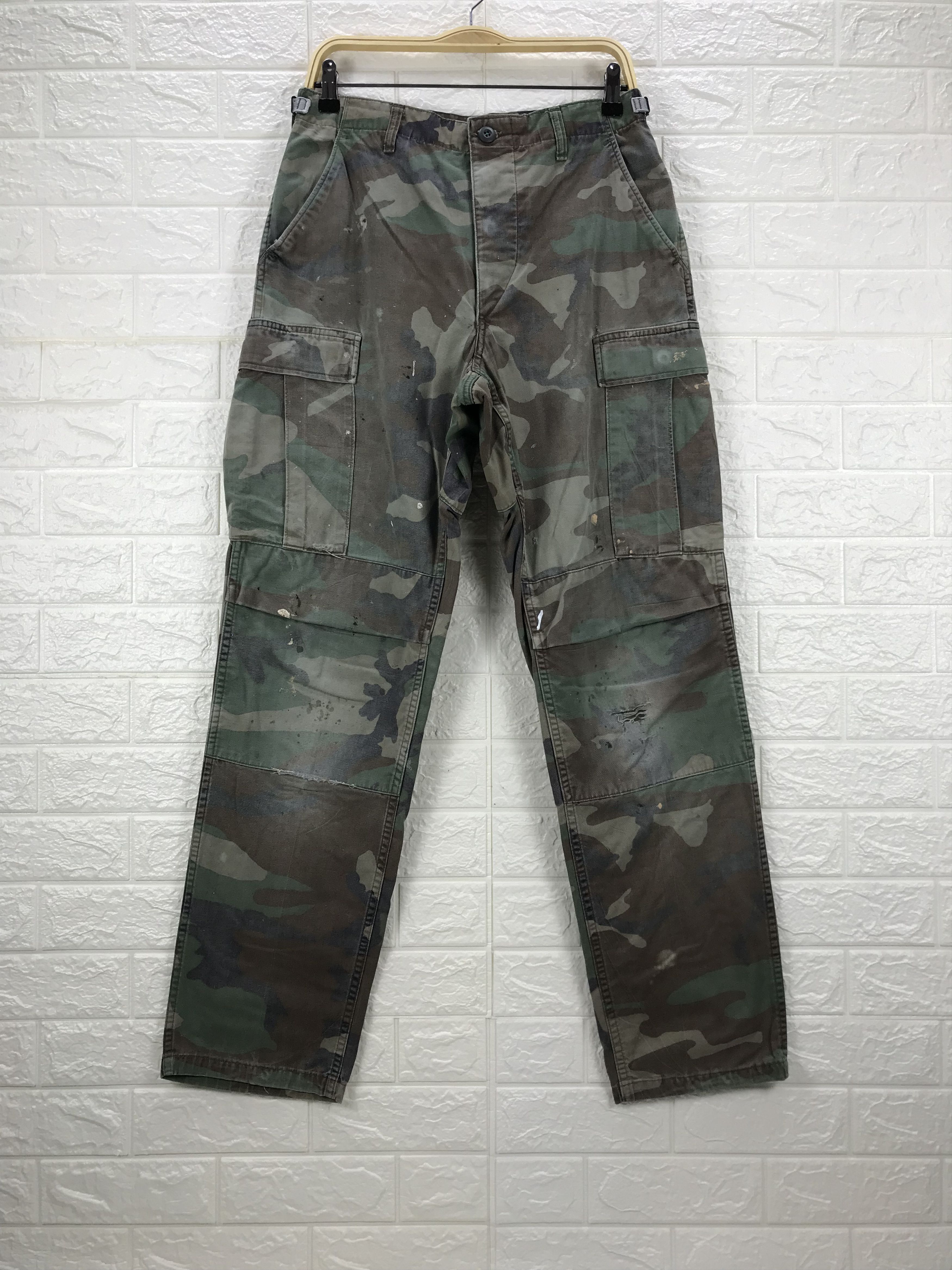 Vintage Vintage Distressed Camo Military Multipocket Cargo Pants