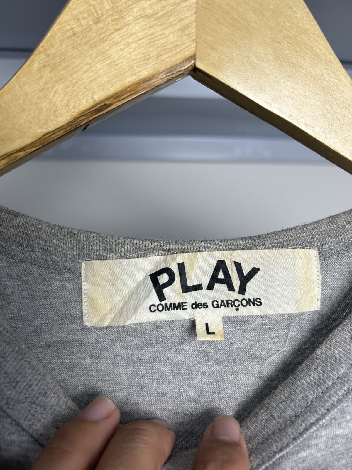 Comme des Garcons Comme Des Garcons Play Logo-Print Tshirt Size US L / EU 52-54 / 3 - 6 Thumbnail