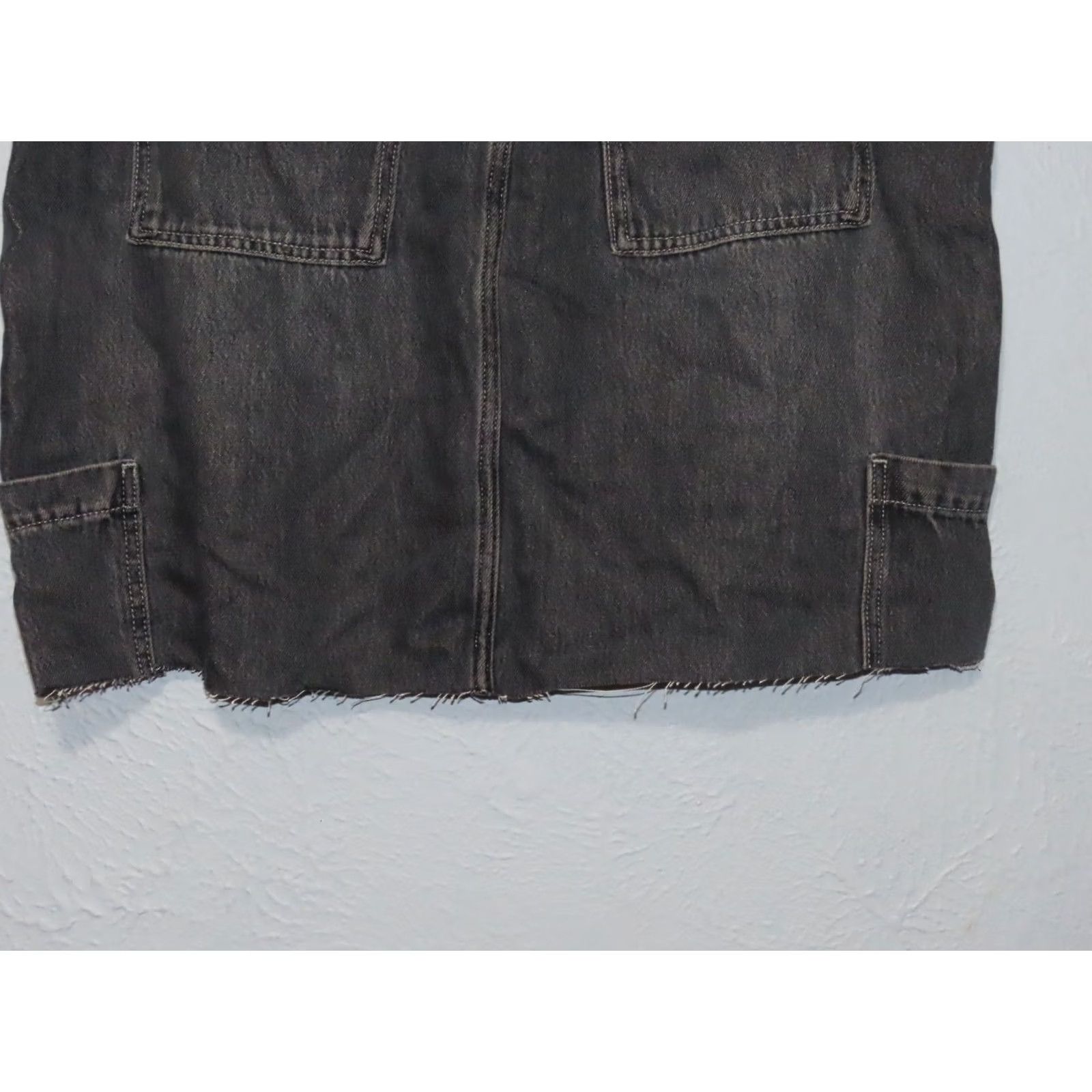 Old Navy Old Navy Anika Mid-Rise Drapey Denim Cut Off Mini Skirt 16 Blue Denim Short Skirt Women Size 16 Size 38" / US 16 / IT 52 - 6 Thumbnail