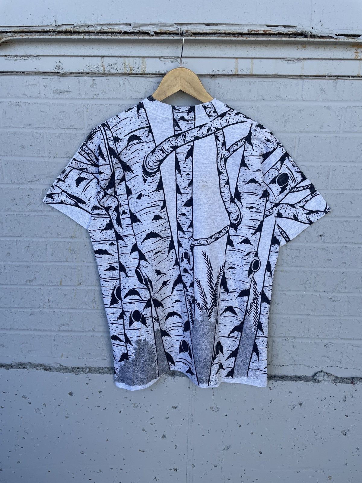 Other 1991 Wolf All Over Print Tshirt Size US L / EU 52-54 / 3 - 3 Thumbnail