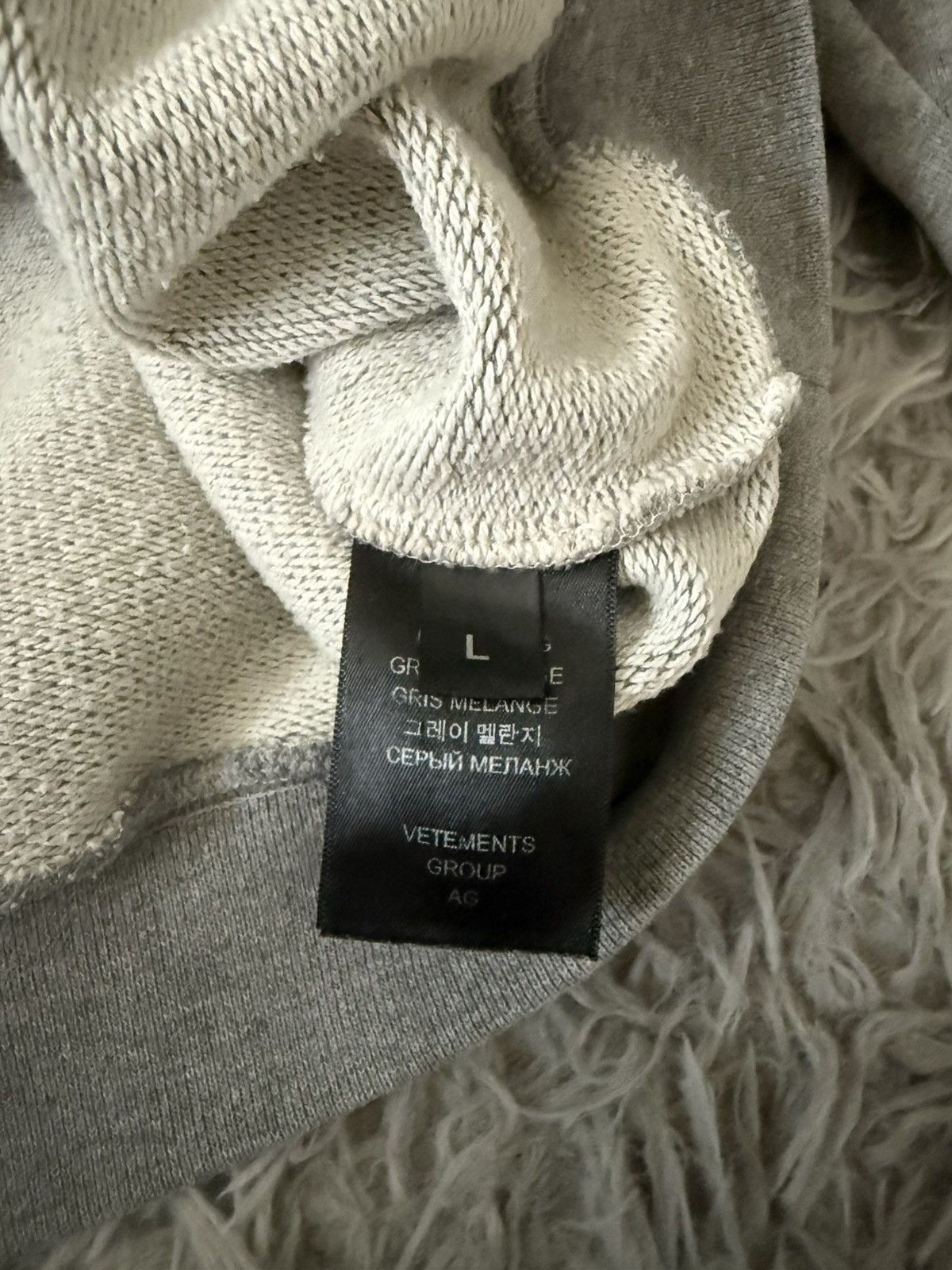 Vetements 🥦🫐🥑 vegan sweatshirt Size US XL / EU 56 / 4 - 6 Thumbnail
