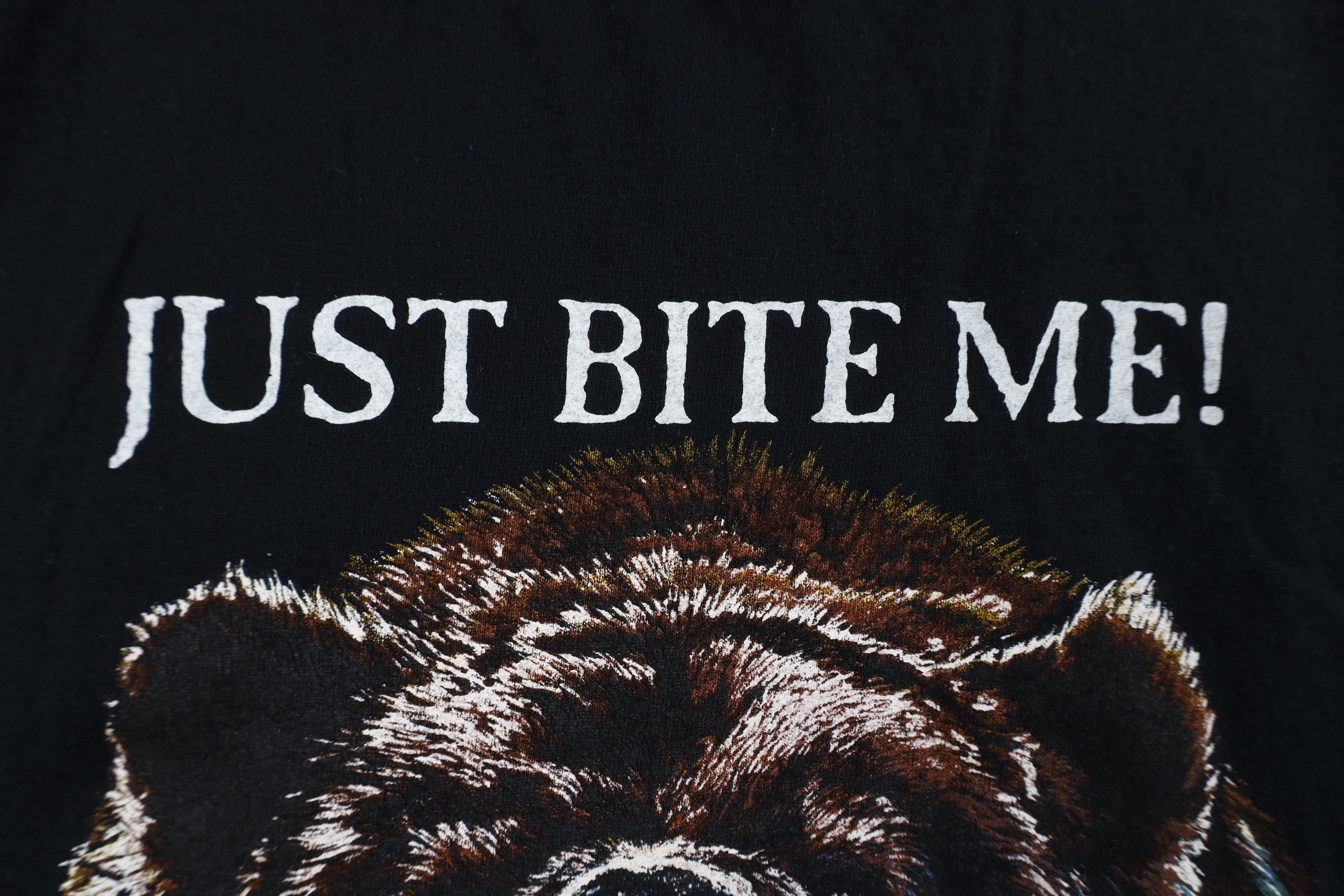 Vintage Vintage 90s Streetwear Bear Just Bite Me T-Shirt Black Size US XL / EU 56 / 4 - 5 Thumbnail
