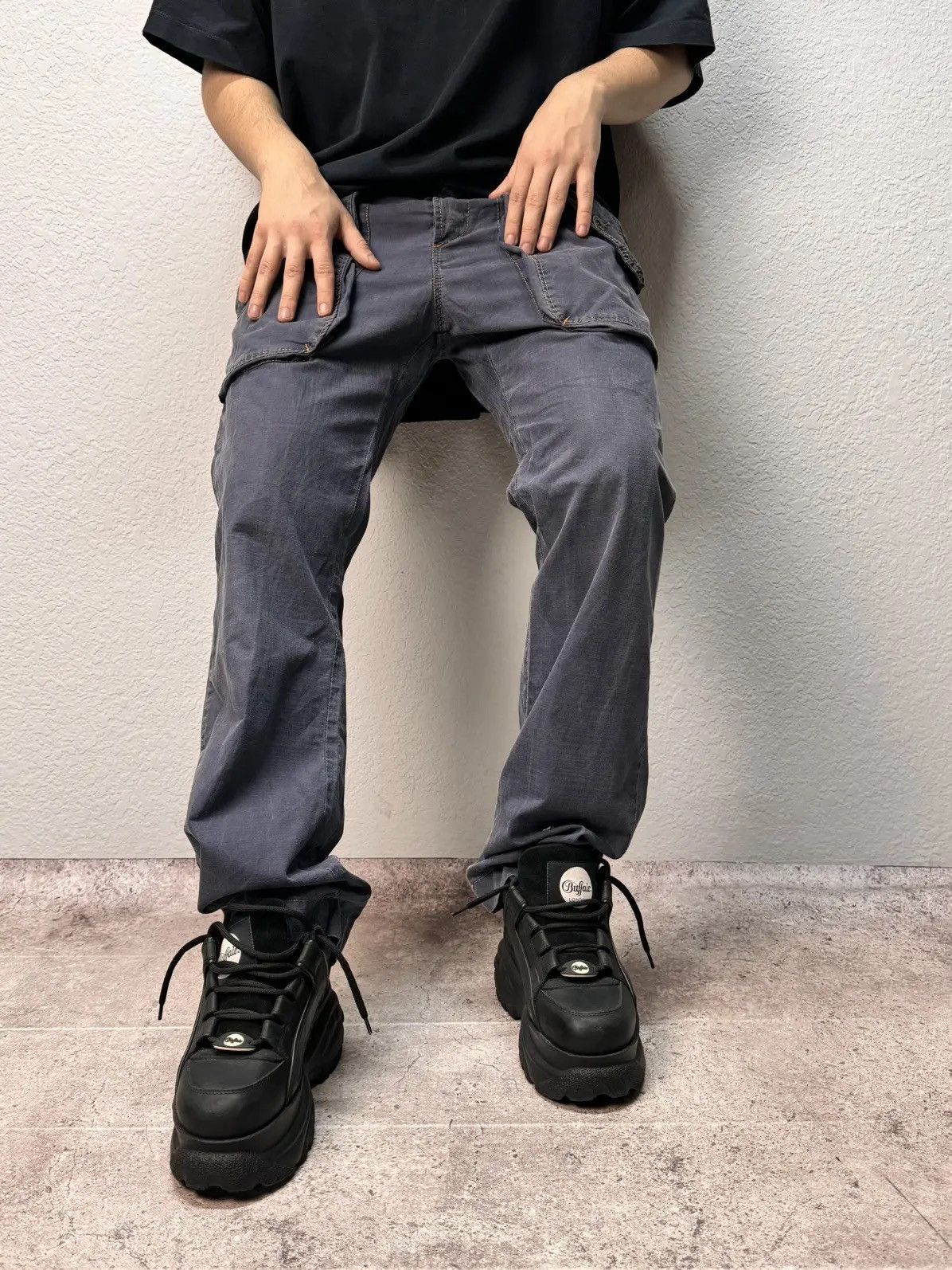 Just Cavalli × Roberto Cavalli Vintage baggy Just Cavalli Distressed Punk Pockets Jeans Size US 31 - 4 Thumbnail