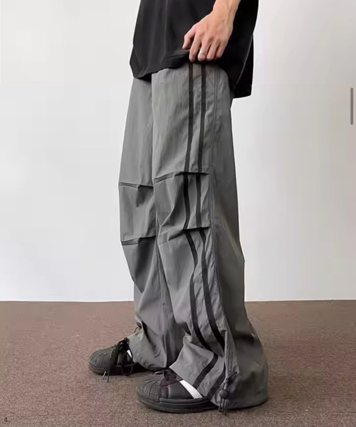 Japanese Brand × Vintage Y2K Elastic Waist Baggy Striped Sweatpant Joggers Men Women Size US 31 - 4 Thumbnail