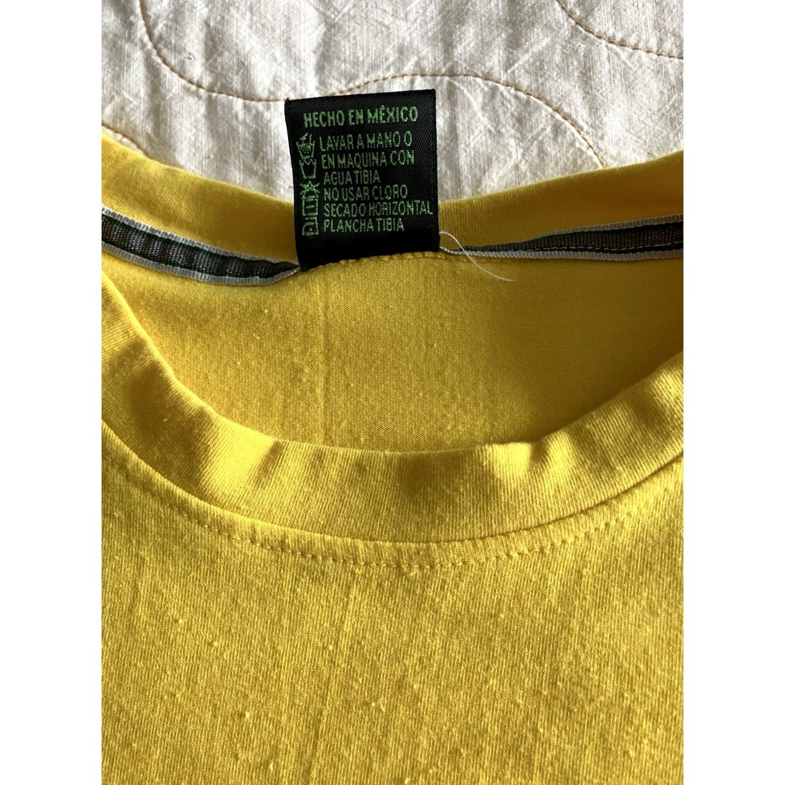 Polo Ralph Lauren JUV Polo Ralph Lauren Boot Leg 3D T Shirt Short Sleeve Yellow Retro Mens S Size US S / EU 44-46 / 1 - 5 Thumbnail