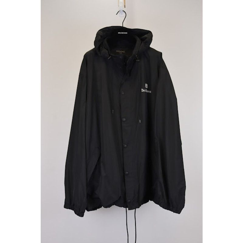 Balenciaga o1rshd1 BB Be Different Short Windbreaker in Black Size US XXL / EU 58 / 5 - 1 Thumbnail